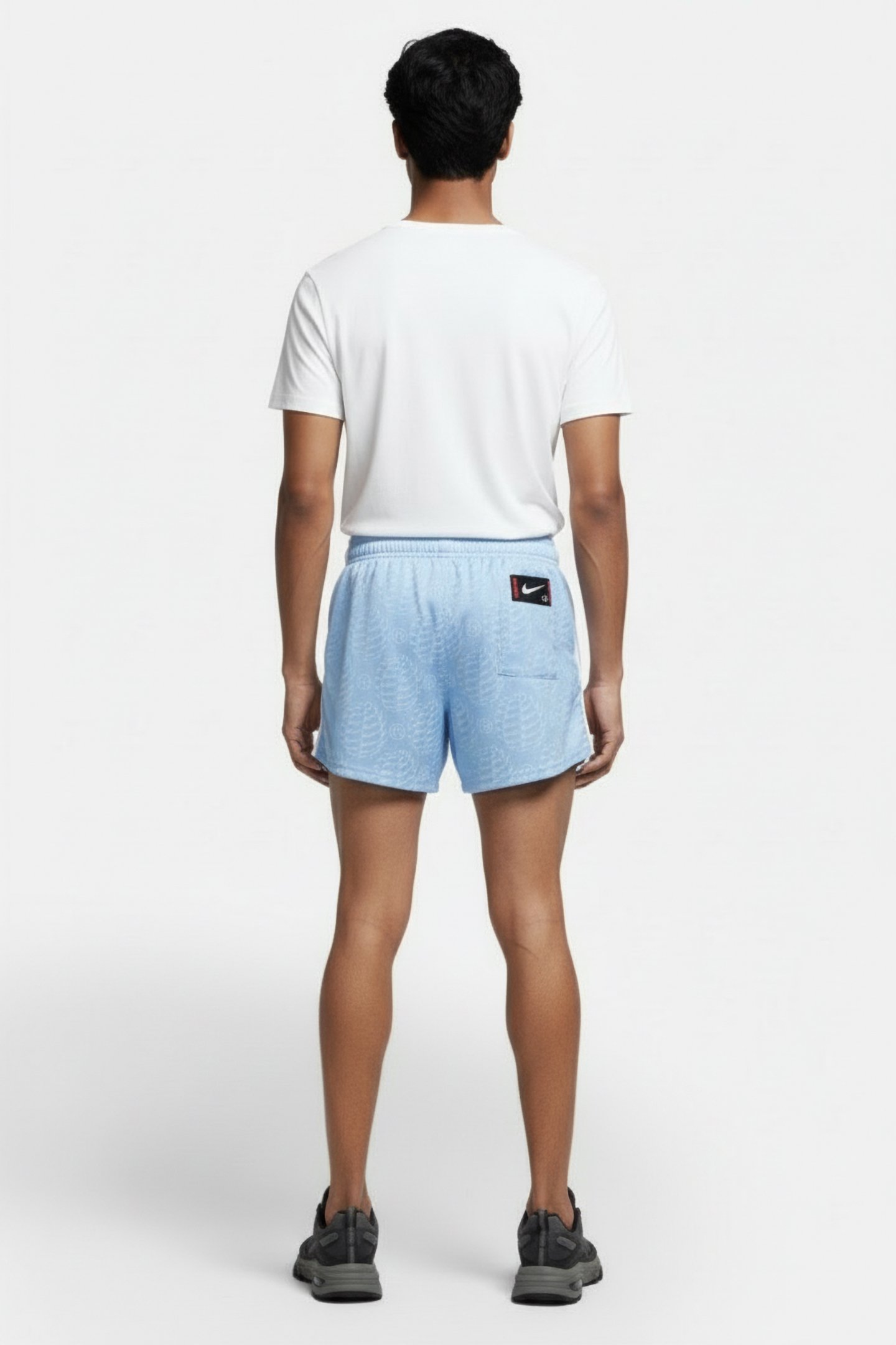 NIKE – MARTINE ROSE FOOTBALL SHORT LUCKY PSYCHIC BLUE/WHITE 2