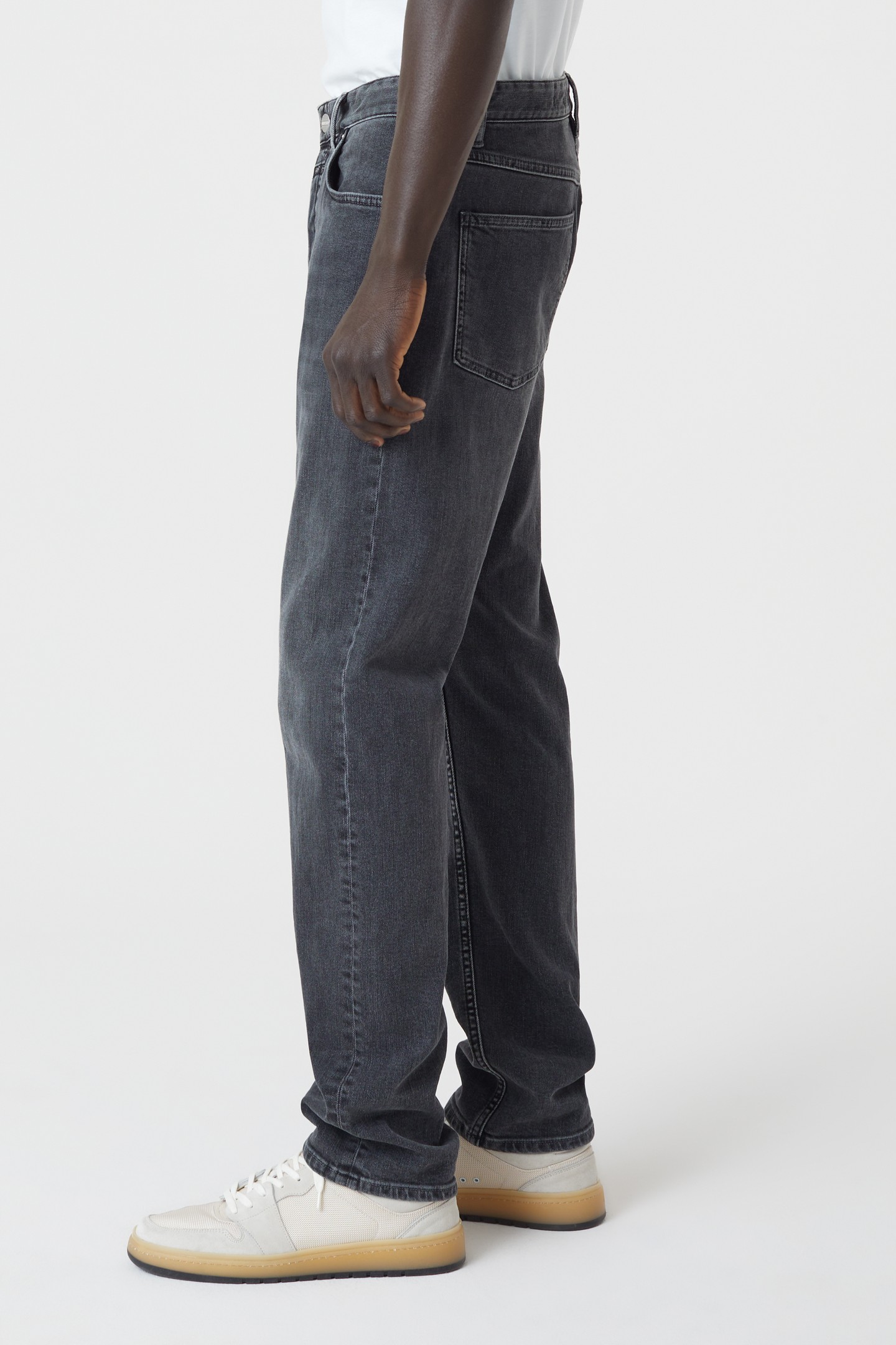 OAKLAND STRAIGHT JEANS DARK GREY 6