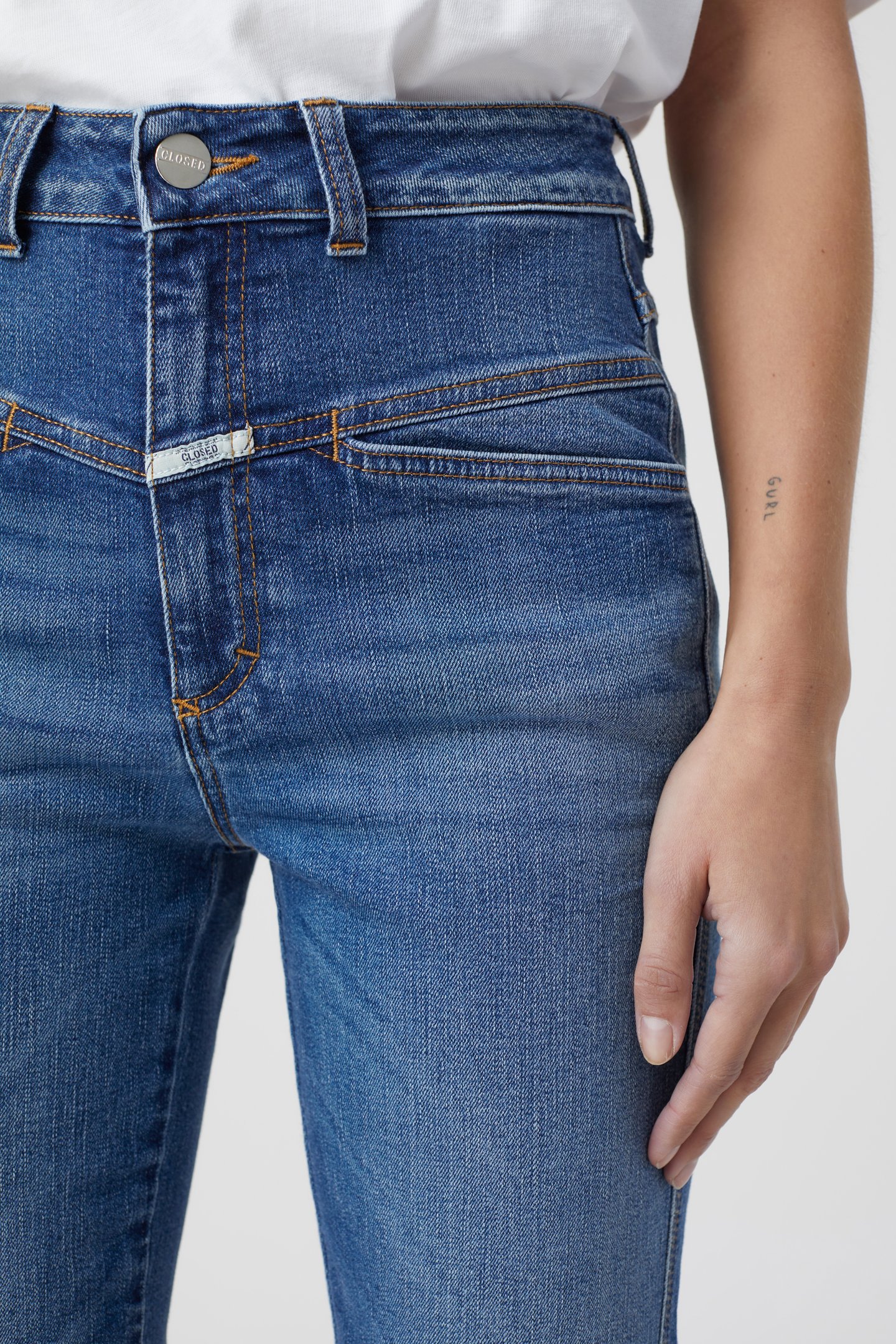 PEDAL PUSHER JEANS MID BLUE 8