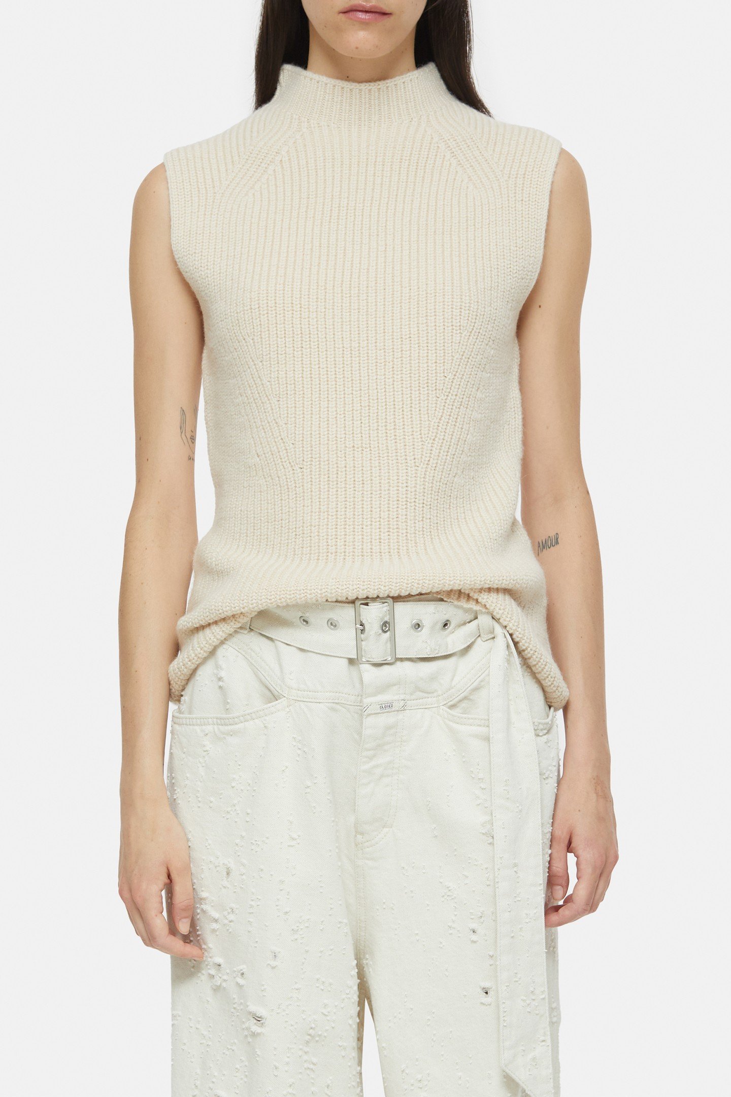TURTLE NECK VEST KNITS IVORY 3