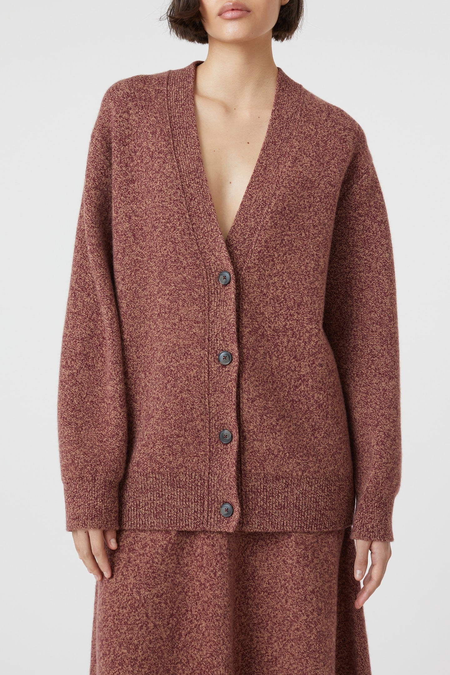 V CARDIGAN LONG SLEEVES KNITS JAM 1