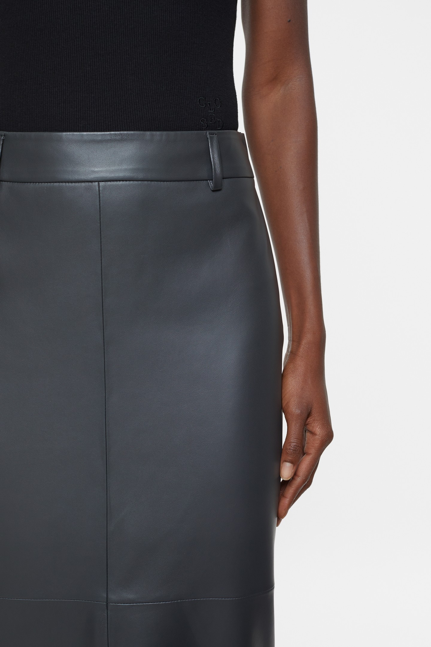 SLIM PENCIL SKIRT CHARCOAL 9