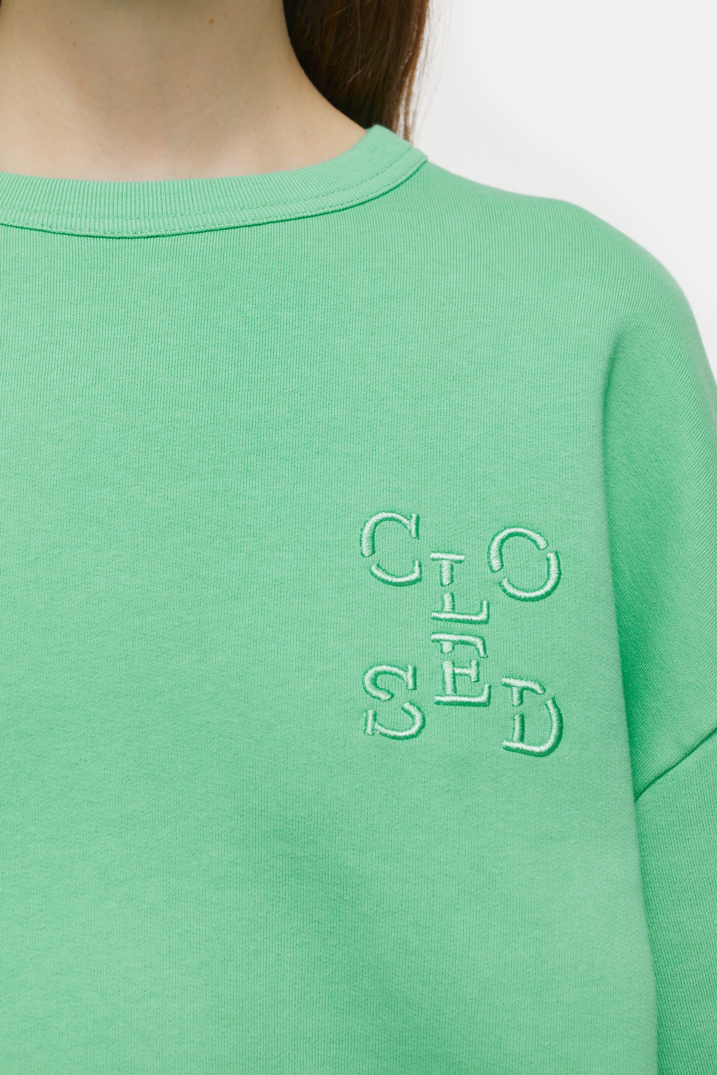 BASIC CREWNECK T-SHIRTS GREEN KICK 5