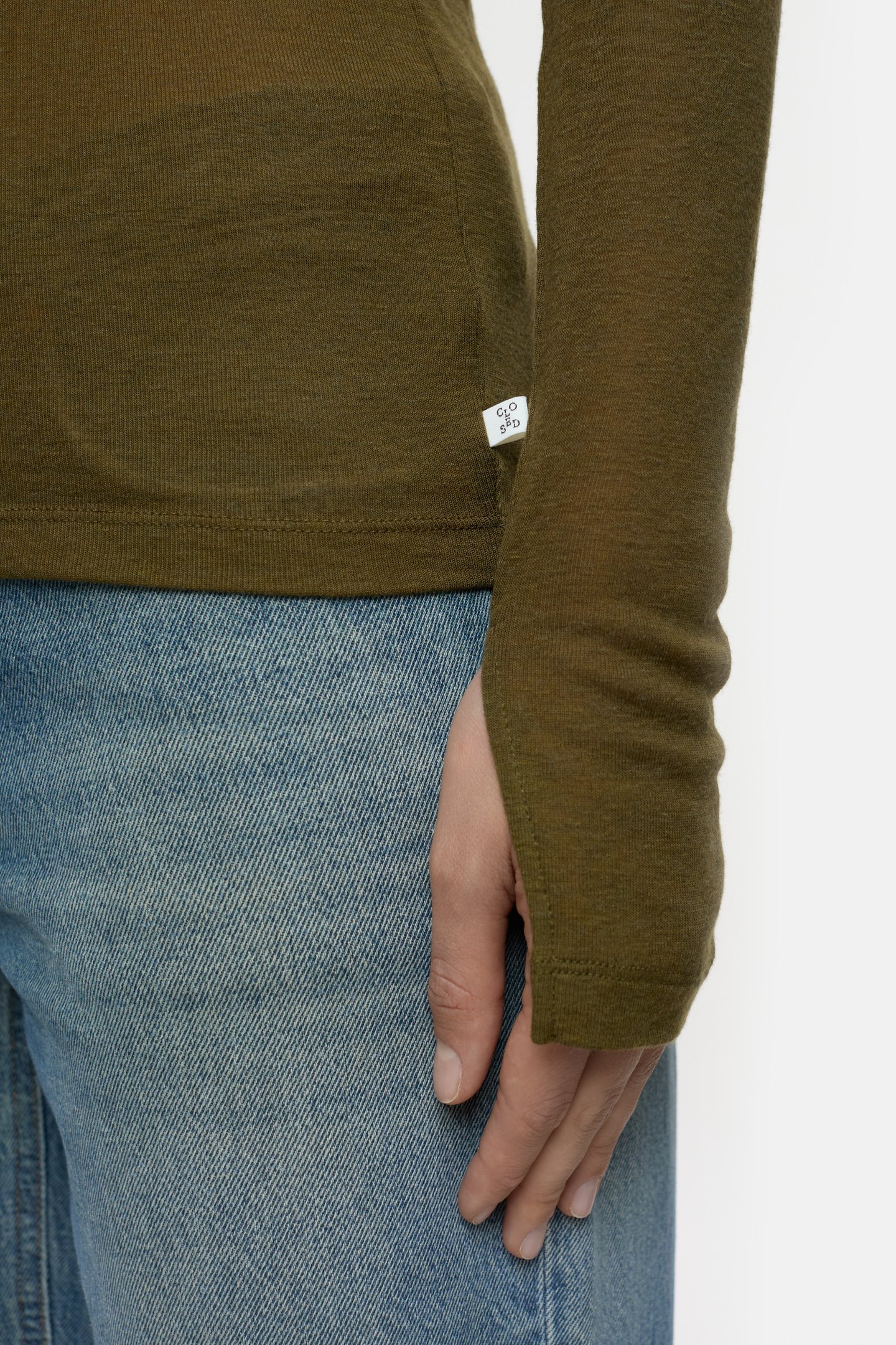 CREW NECK LONGSLEEVE T-SHIRTS VER GREEN 4