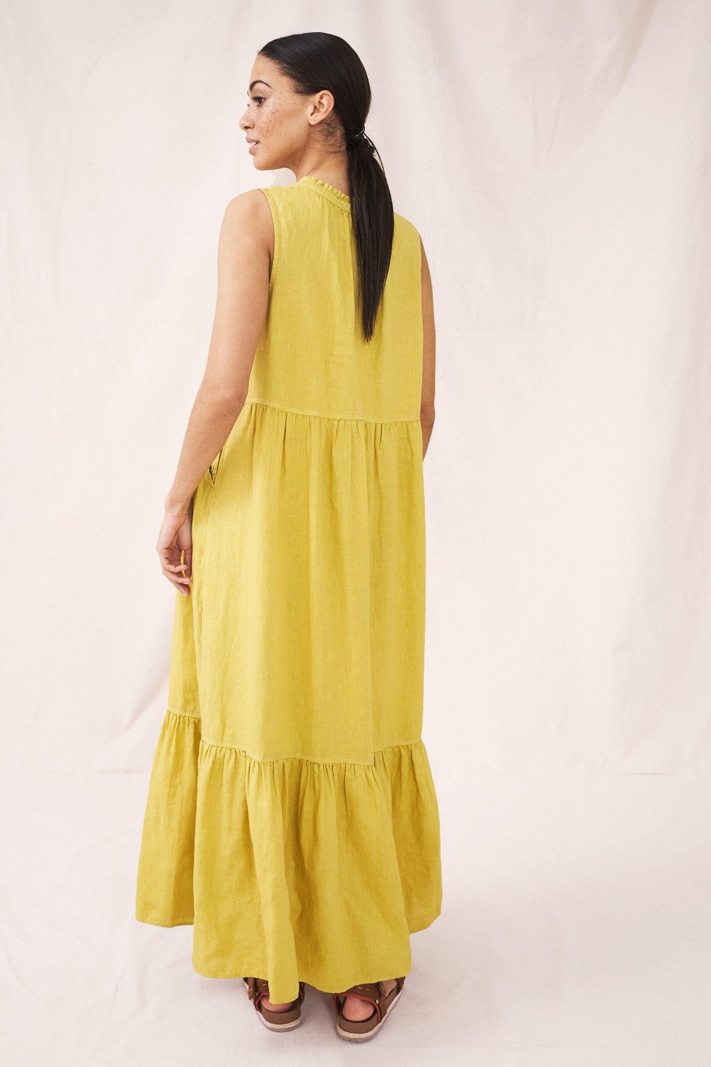 SOPHIA LINEN MAXI DRESS MID CHARTREUSE 3