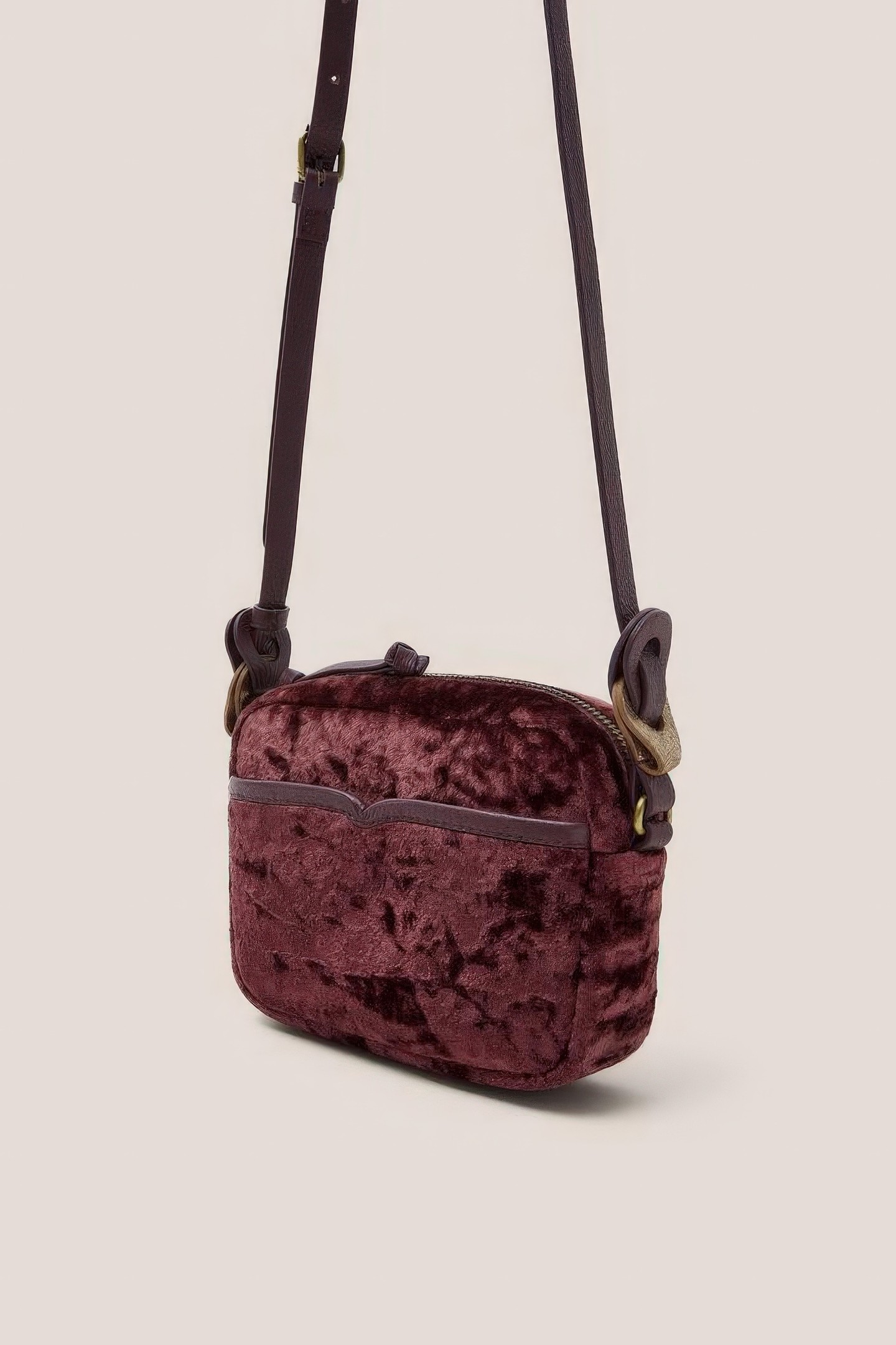 LEXI VELVET MINI CAMERA BAG DARK PLUM 3