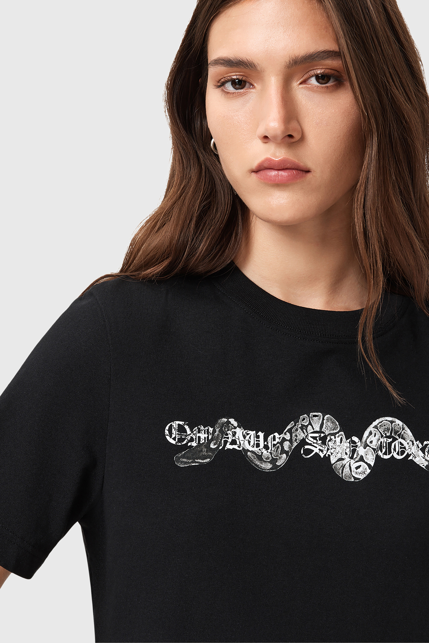 VENA LISA TEE BLACK 7