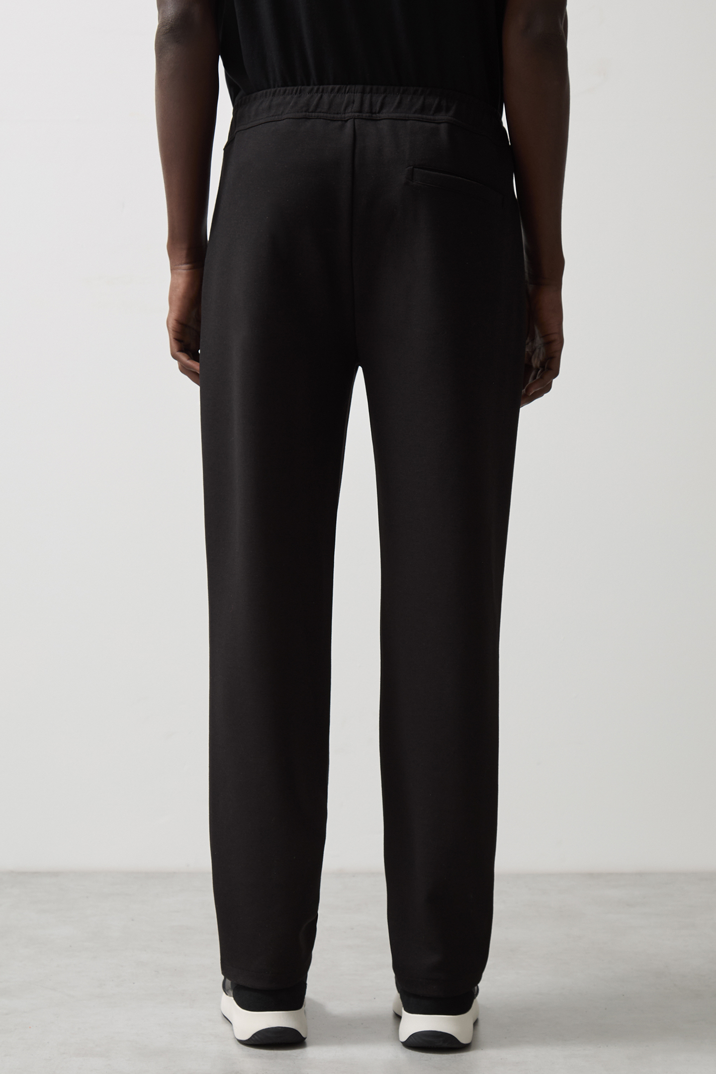 JERSEY INTERLOCK SPEEDMARK ZIP CUFF JOGGER BLACK 2