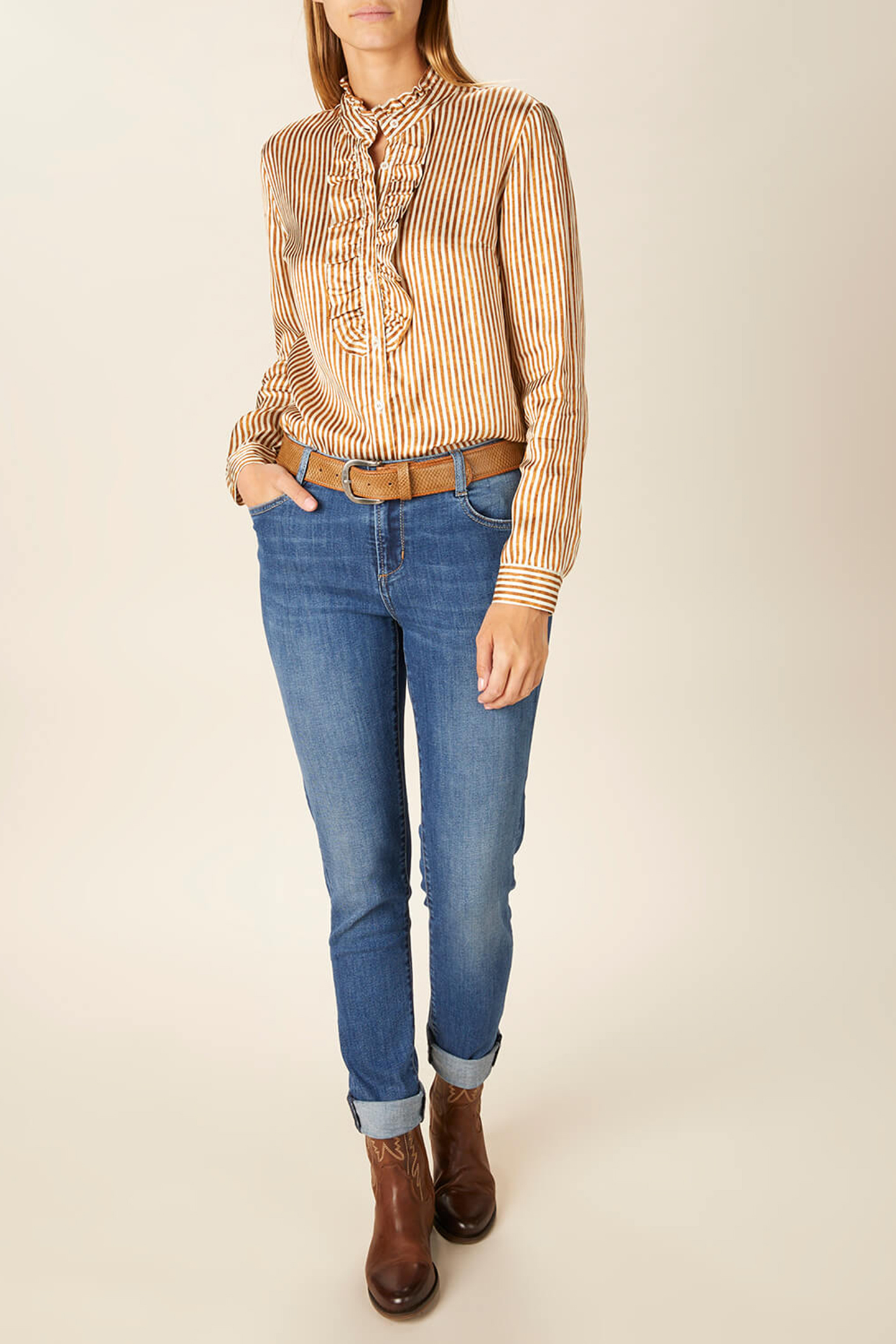 SHIRT WITH RUFFLE FRONT IN BROWN 3