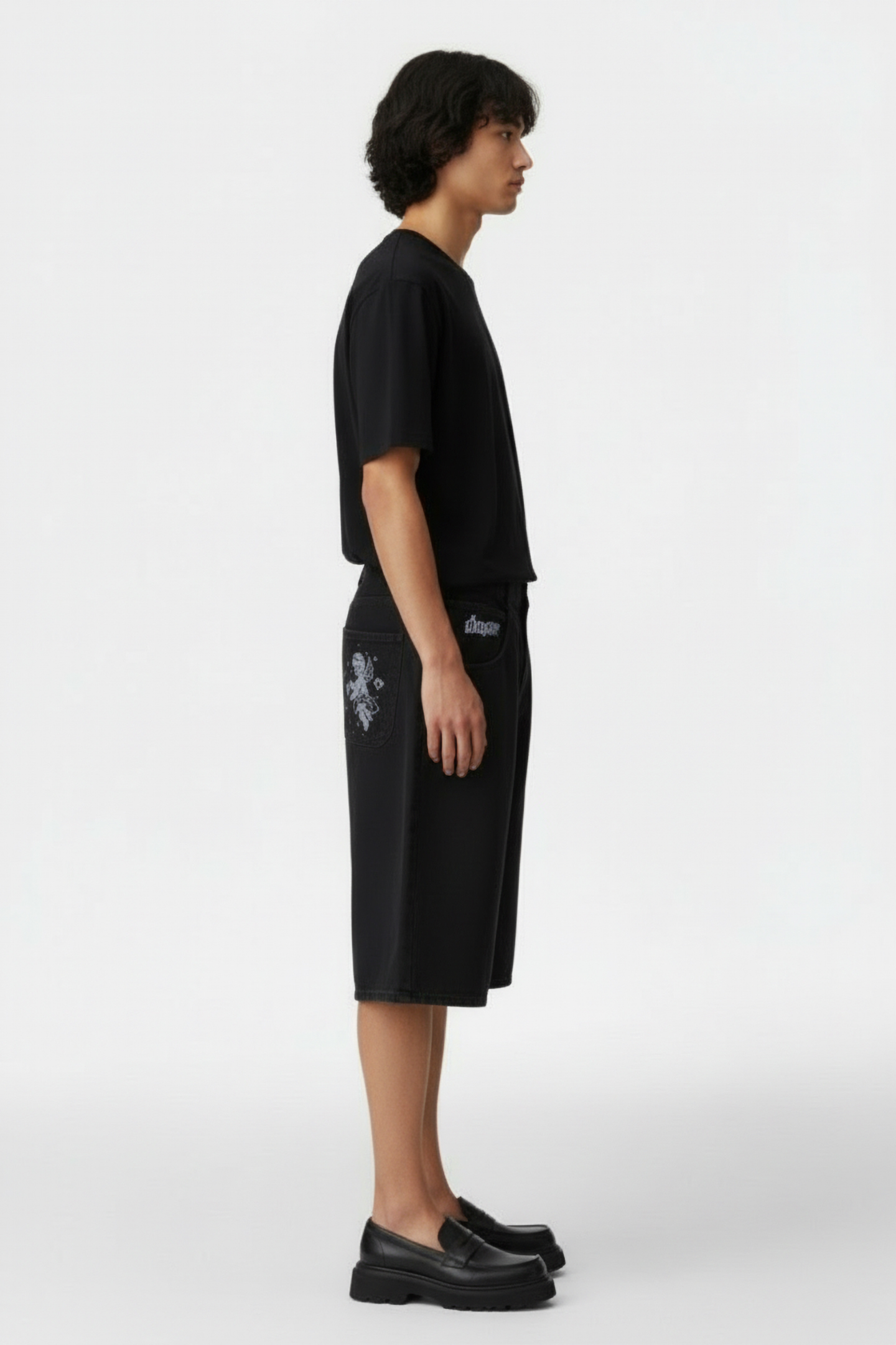 CARNE BOLLENTE – CUPID'S CHEEKS SHORTS BLACK 3