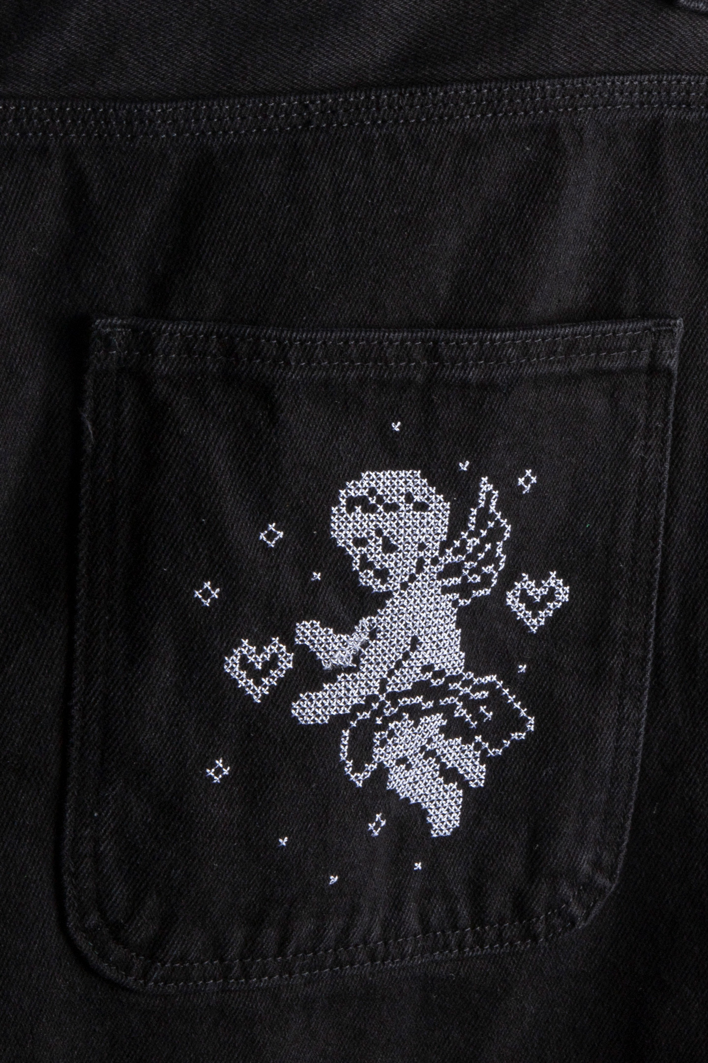 CARNE BOLLENTE – CUPID'S CHEEKS SHORTS BLACK 4