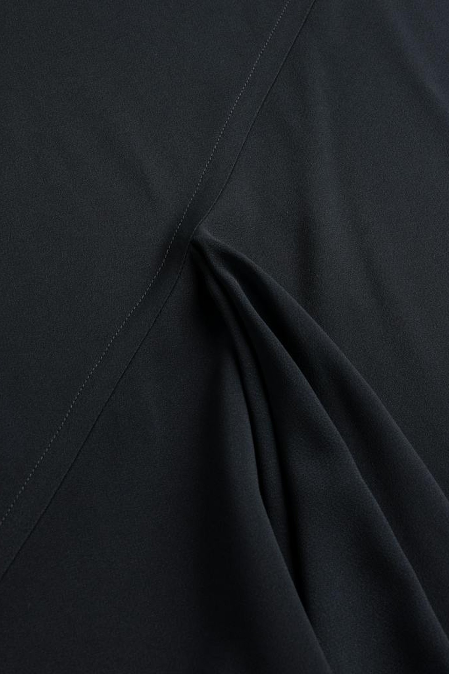 RICK OWENS – KNEE BIAS SKIRT BLACK 4