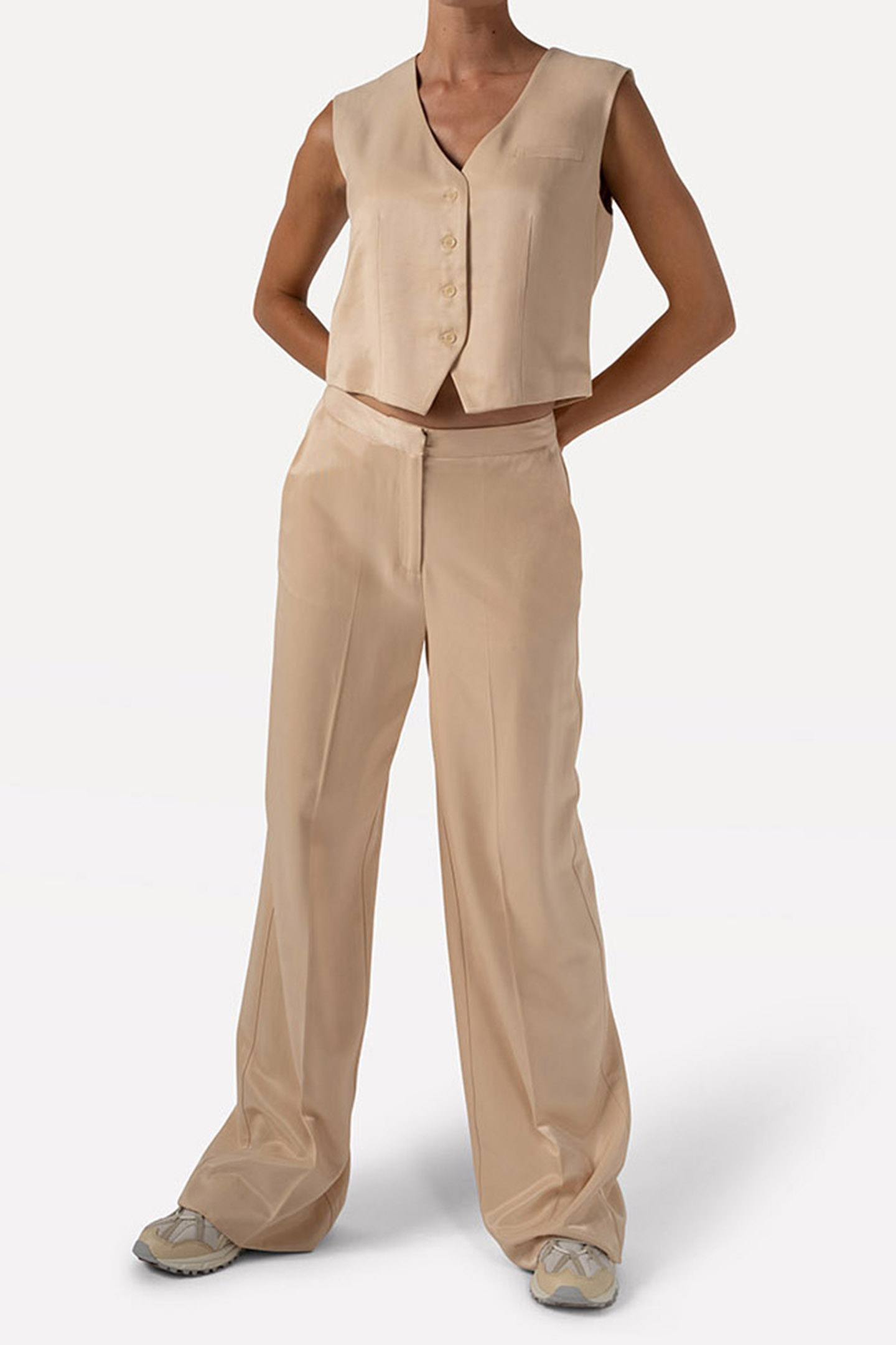 LAURA VEST SANDSHELL 1