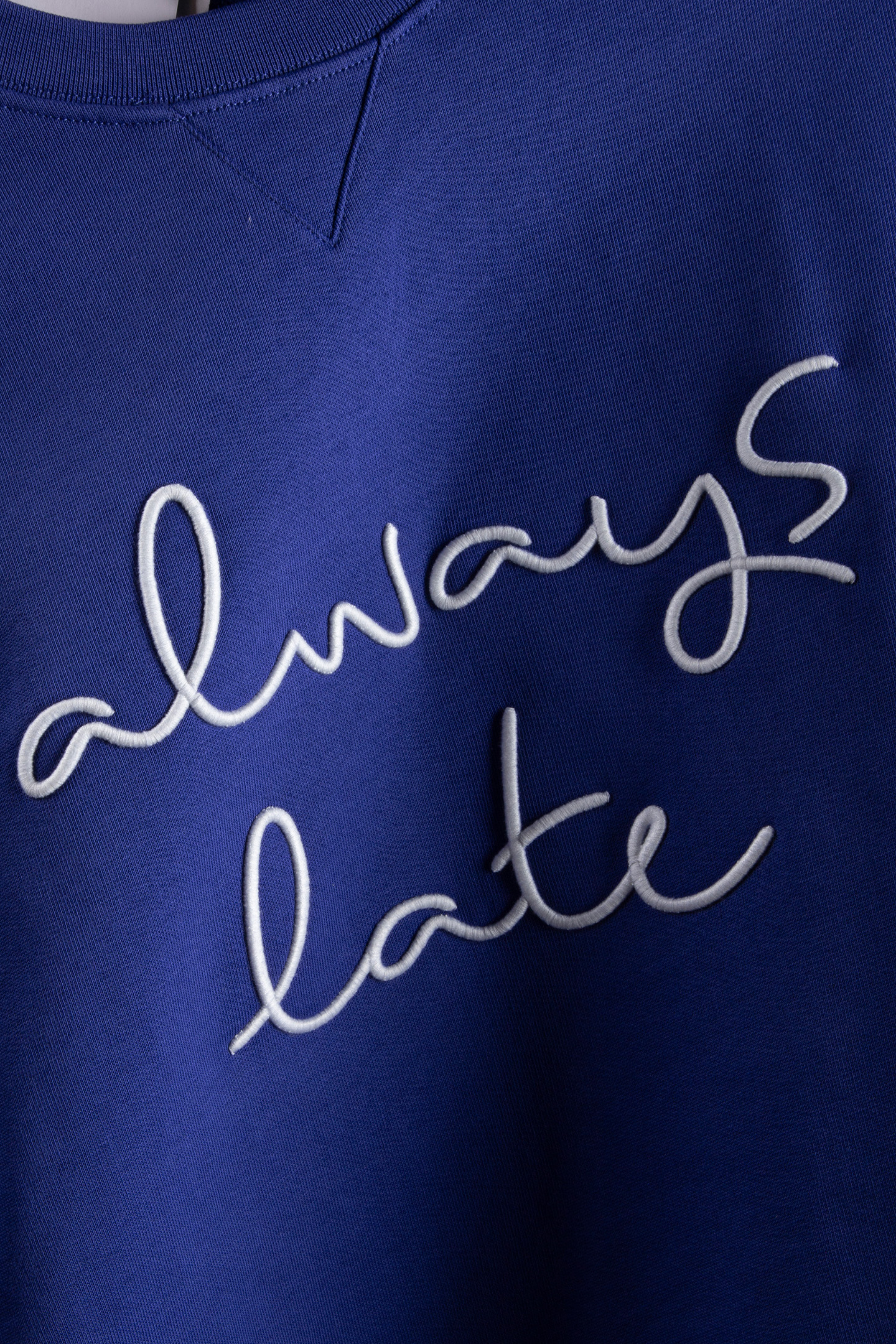 ALWAYS LATE SWEATER ULTRA MARINE 5