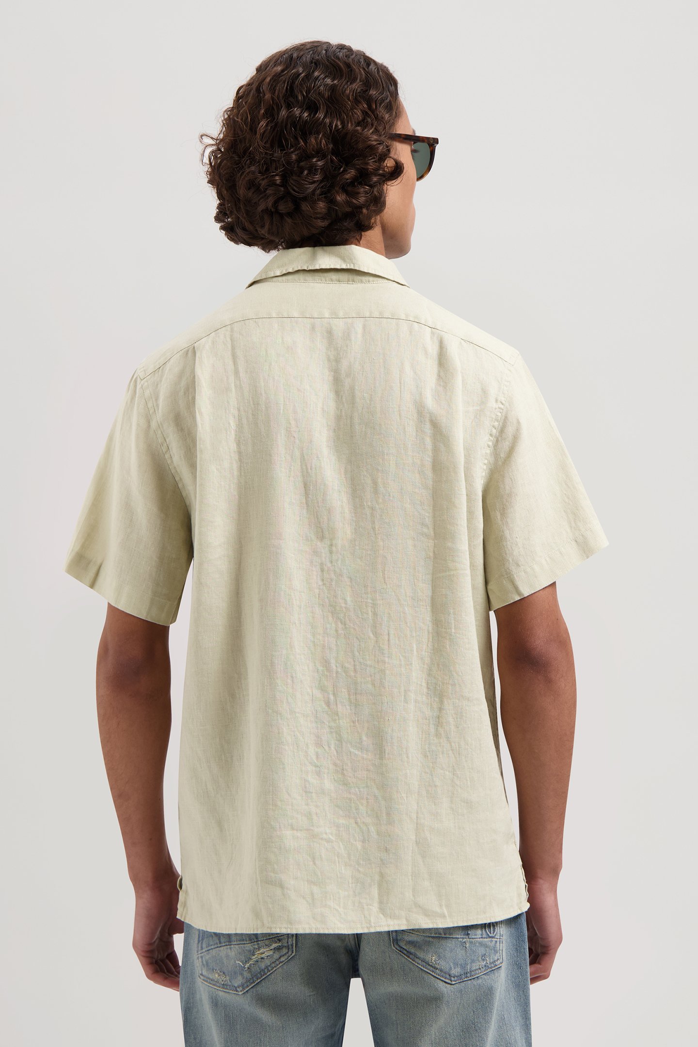 HERO RESORT SHIRT SAND 2