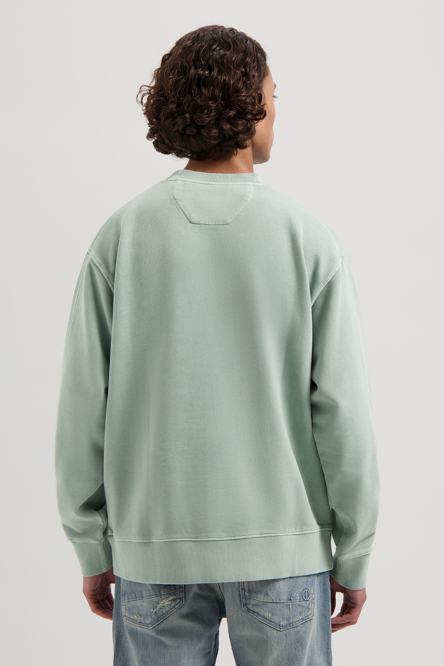 DS_NIKOL CREW LILY PAD 2