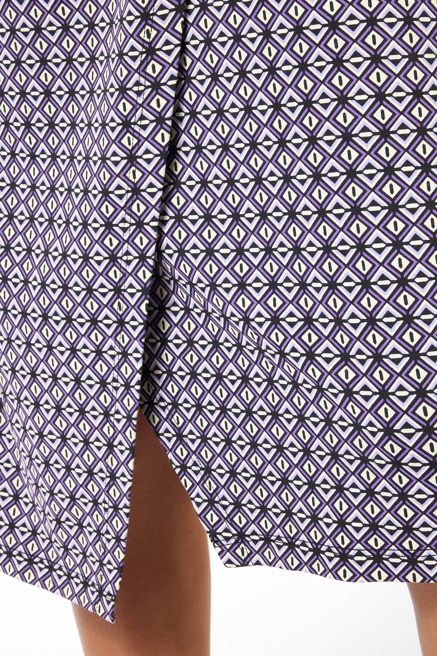 SKIRT KNOT GRAPHIC EARTH PRINT 4