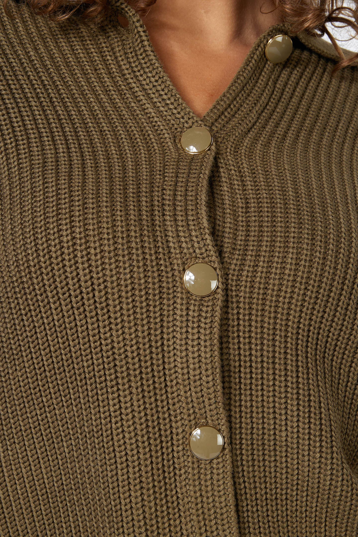 CARDIGAN POLO COLLAR ARMY GREEN 8