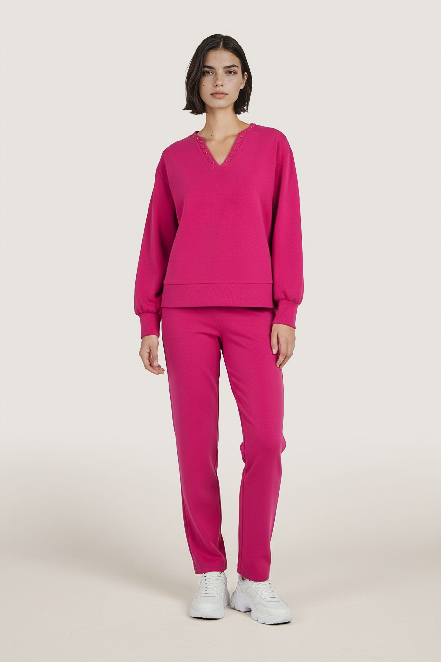 SWEATER “V” STUDS MODAL CERISE PINK 2