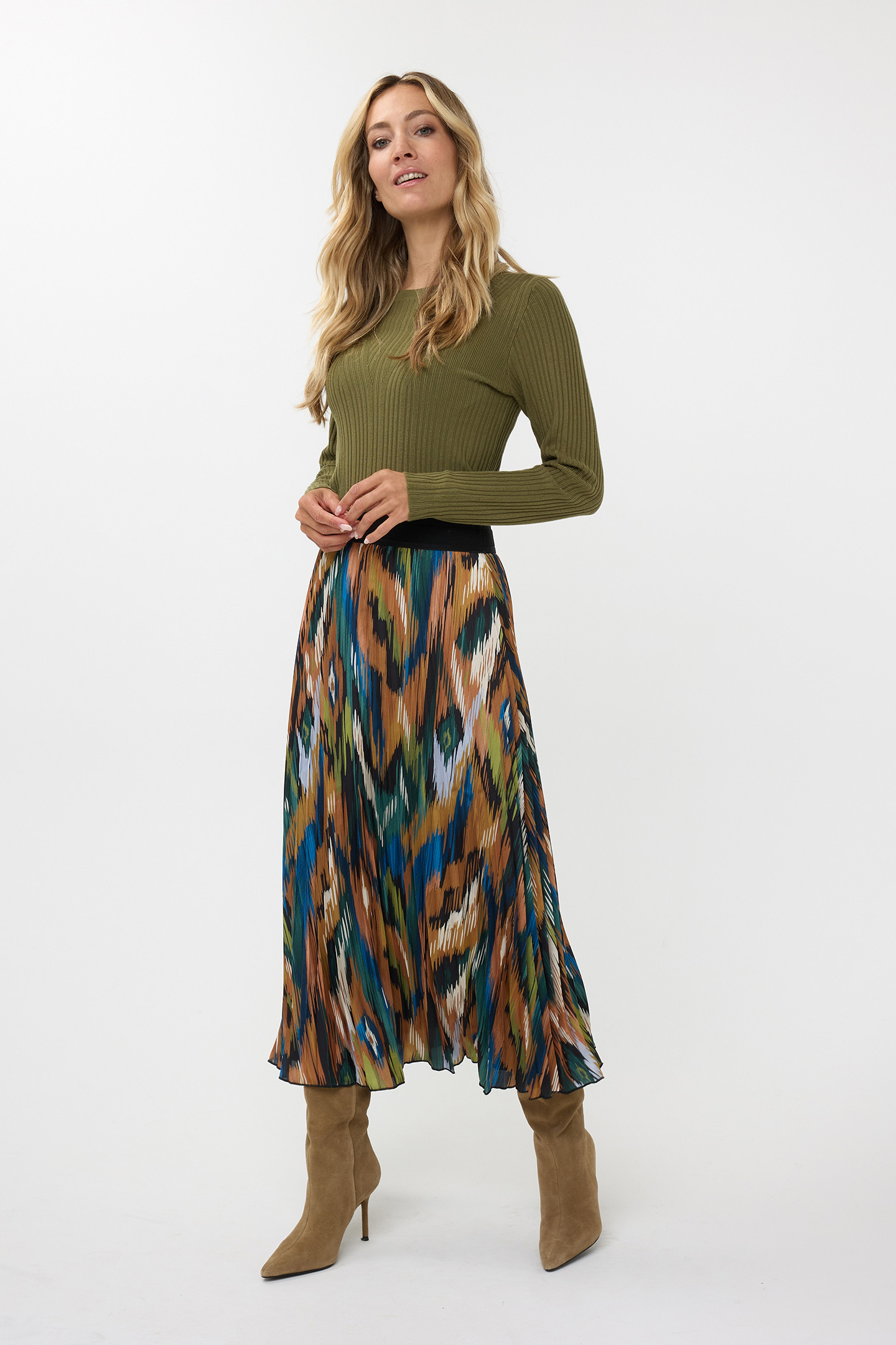 SWEATER IRREGULAR RIB V-DESIGN MOSS GREEN 2