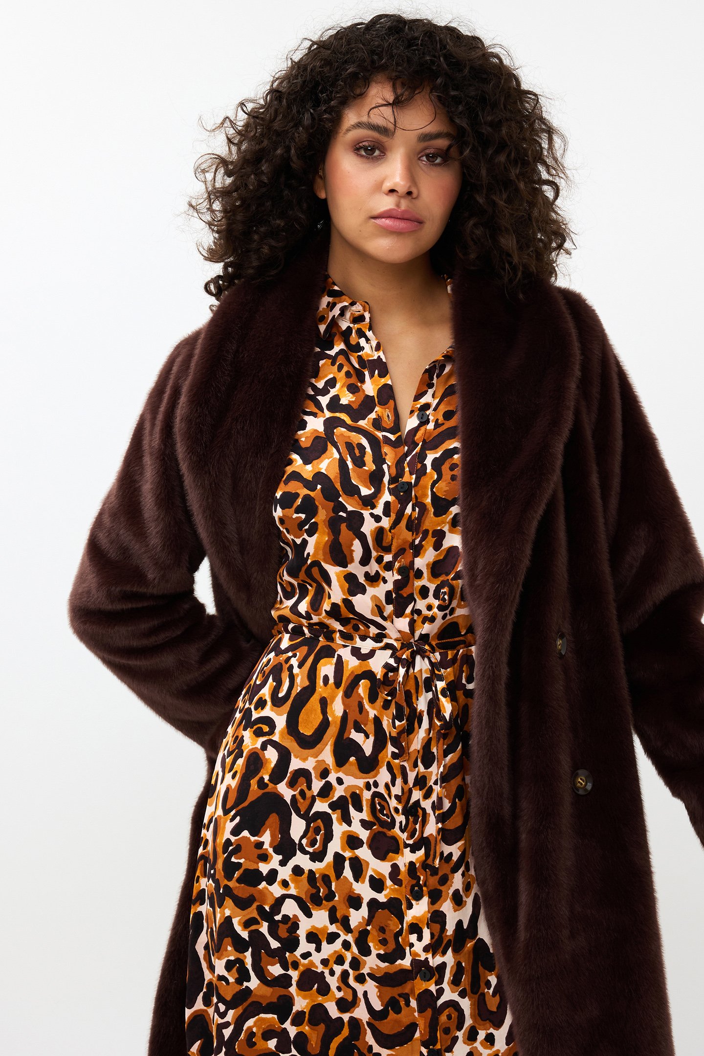 COAT SHAWL COLLAR FAKE FUR CHOCOLATE 3