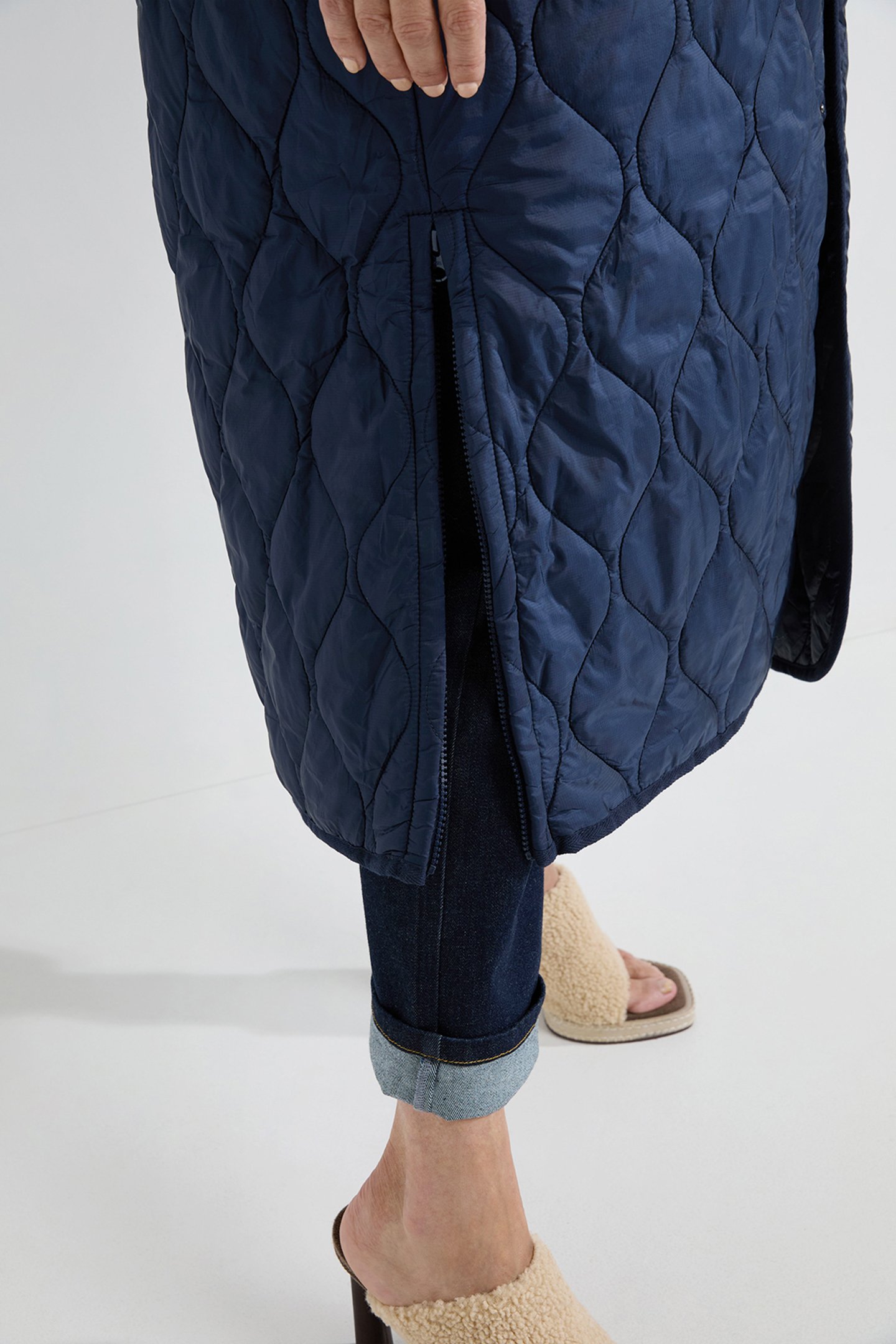 ANASTASIA COAT NAVY 3