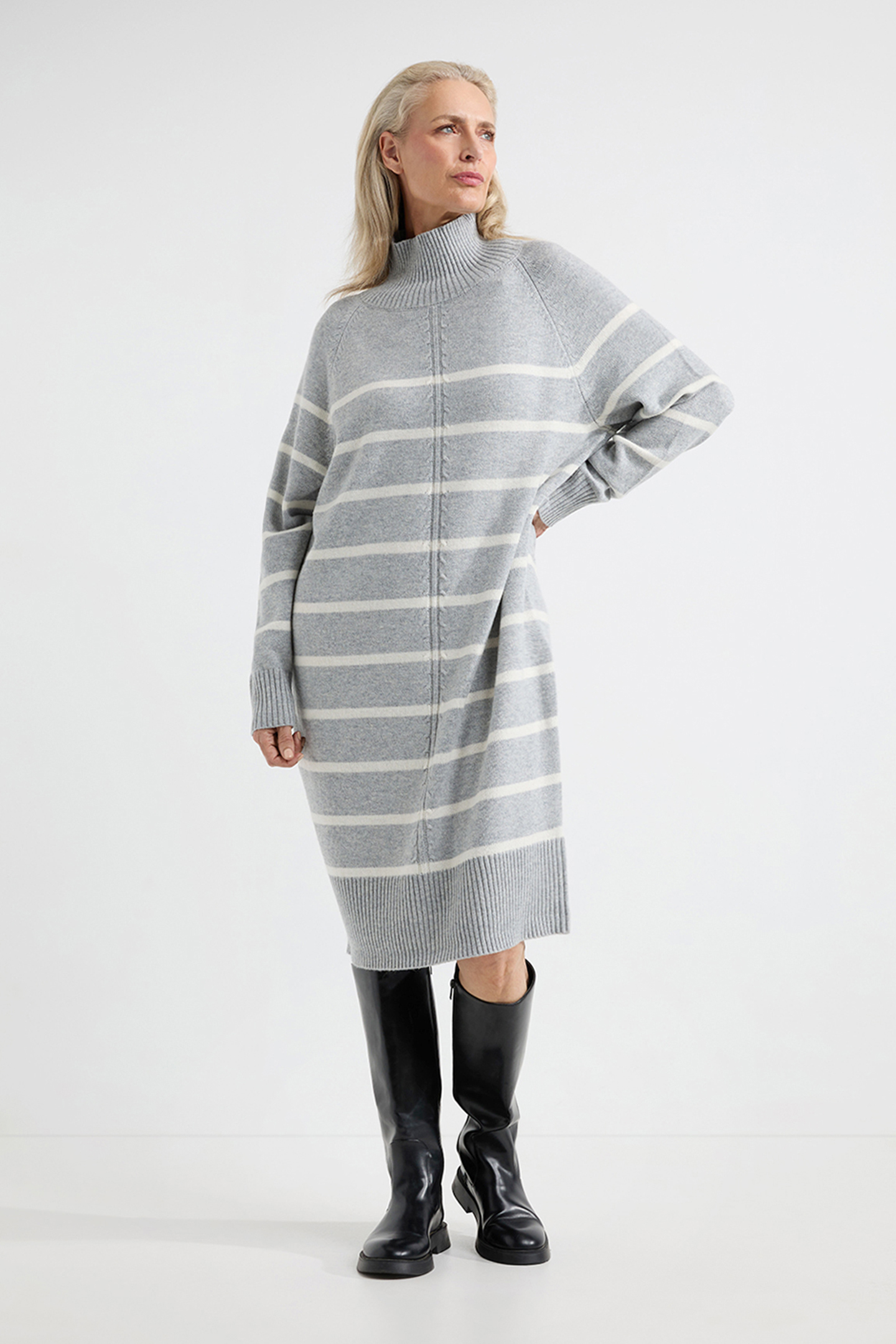 ANIKA DRESS GREY STRIPE 2