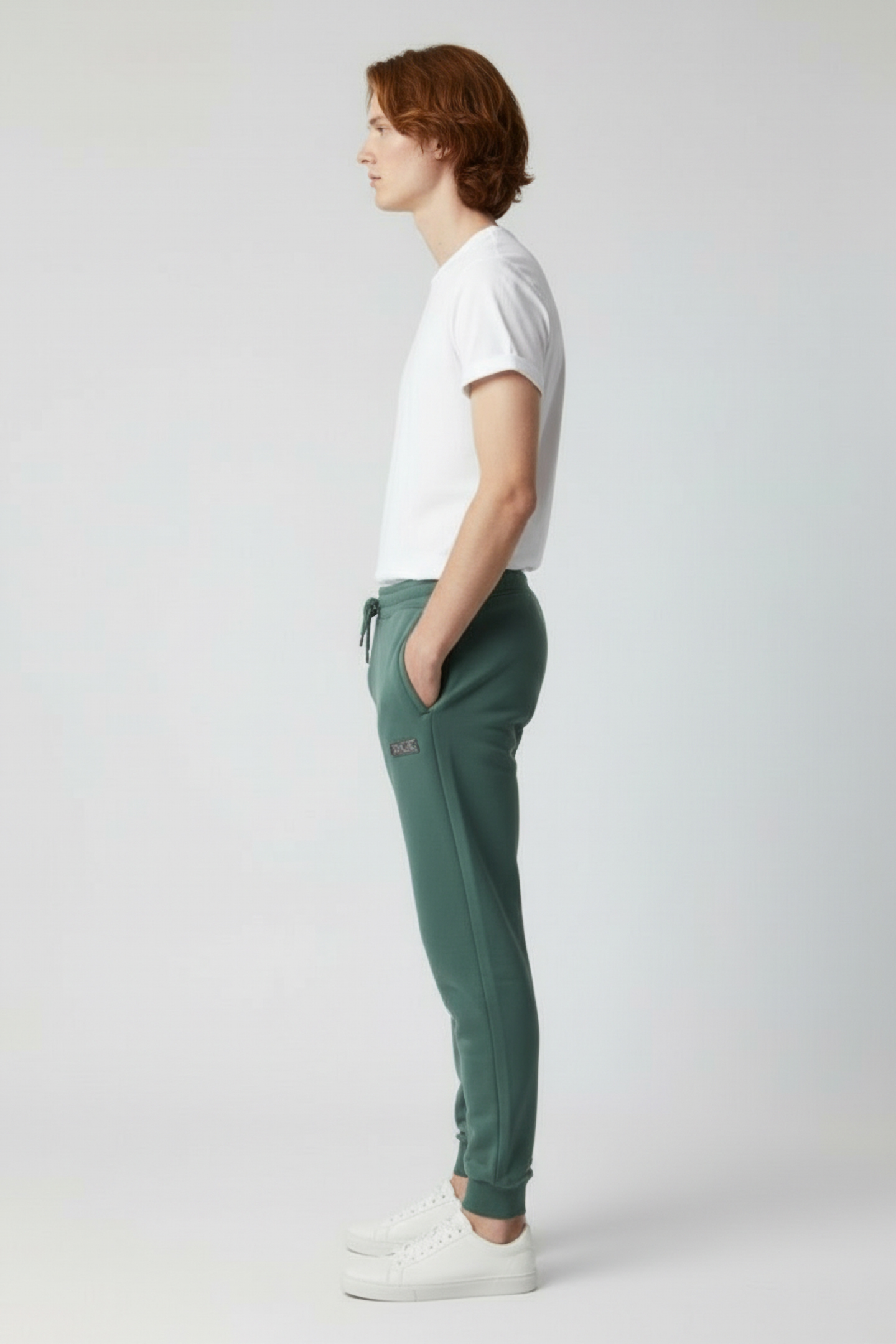 B-SERIES REGULAR FIT JOGGER DARK FOREST 3