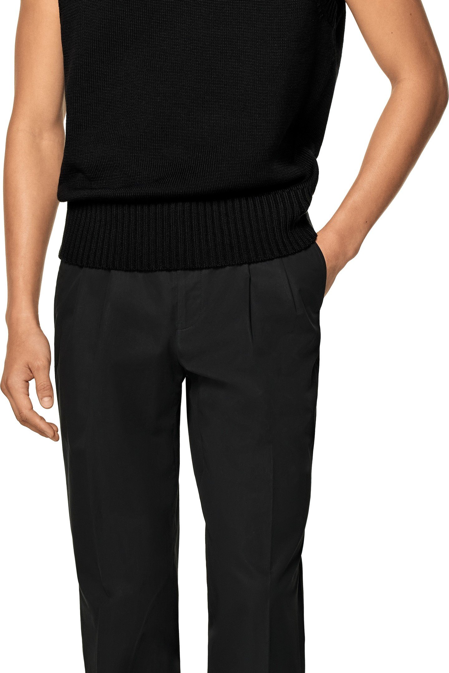 SLEVELESS CREW VEST BLACK BLACK 6