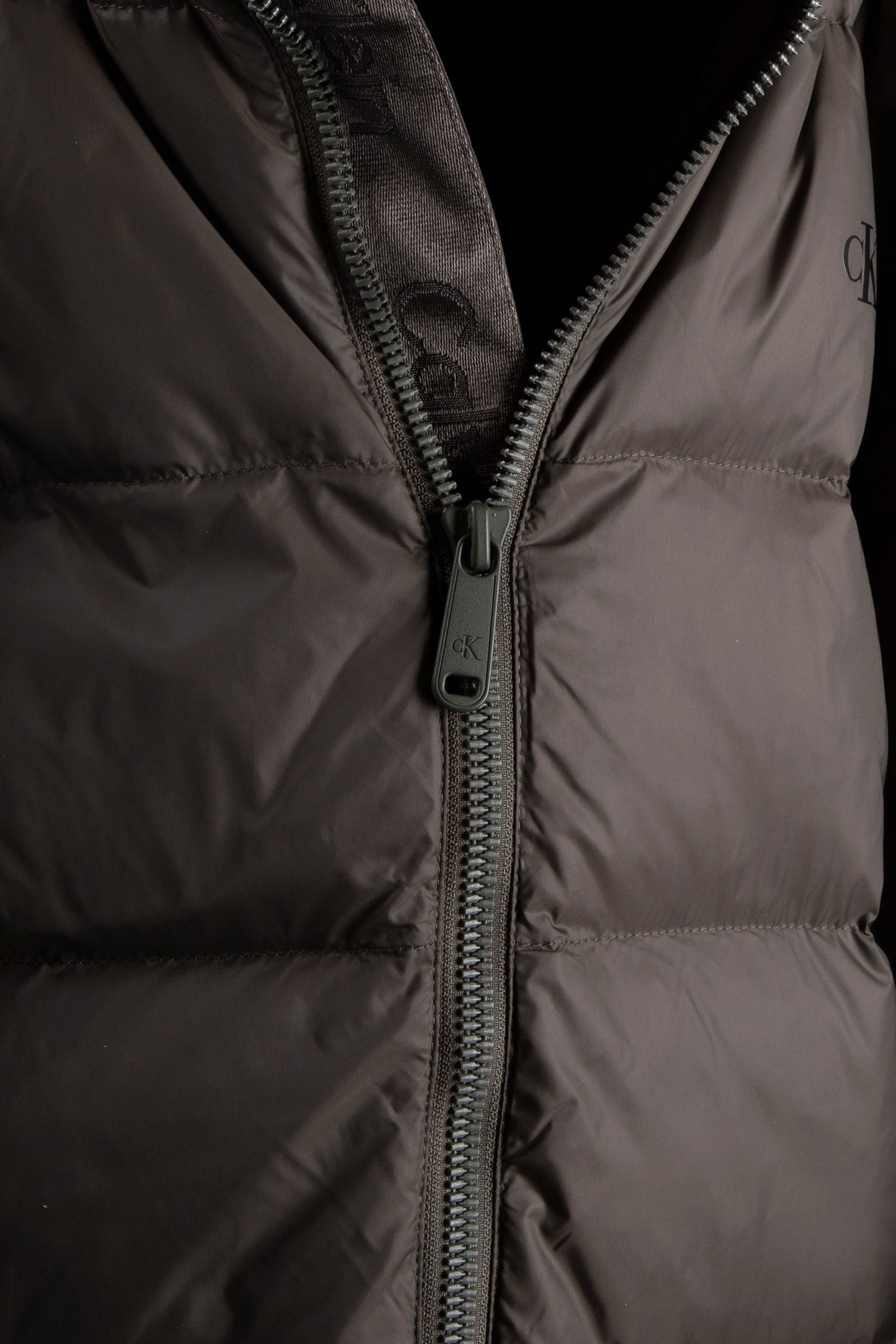 LONGSLEEVE NYLON ZIP OFF HOODIE BELUGA 5