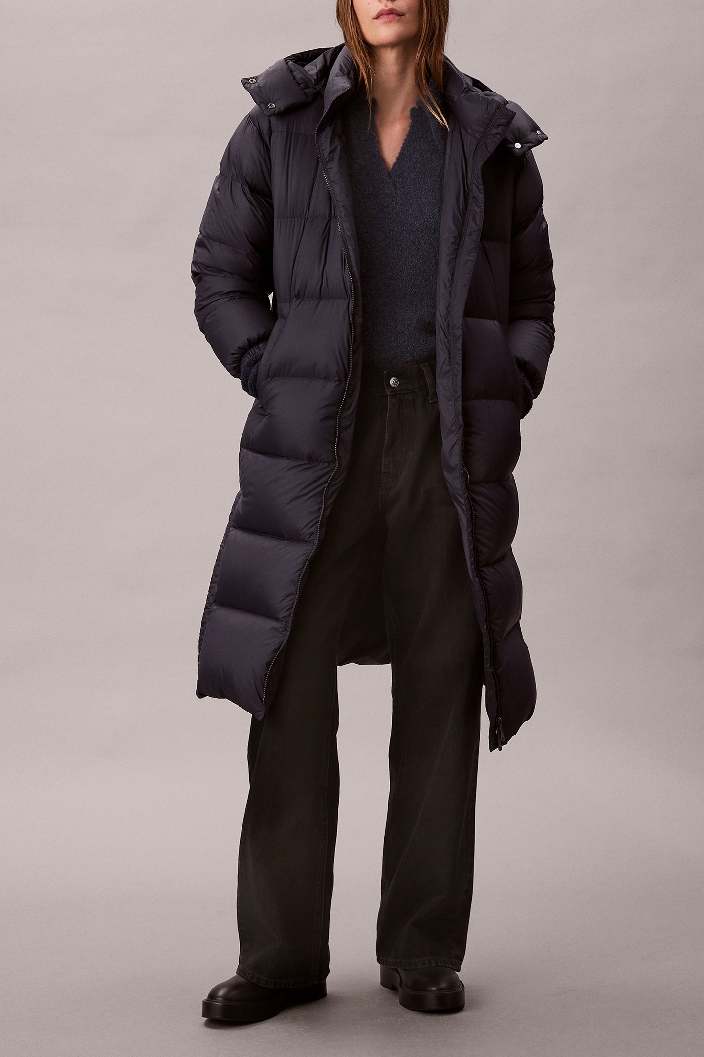 ESSENTIAL MIDWEIGHT HOODED PUFFER INKWELL 1