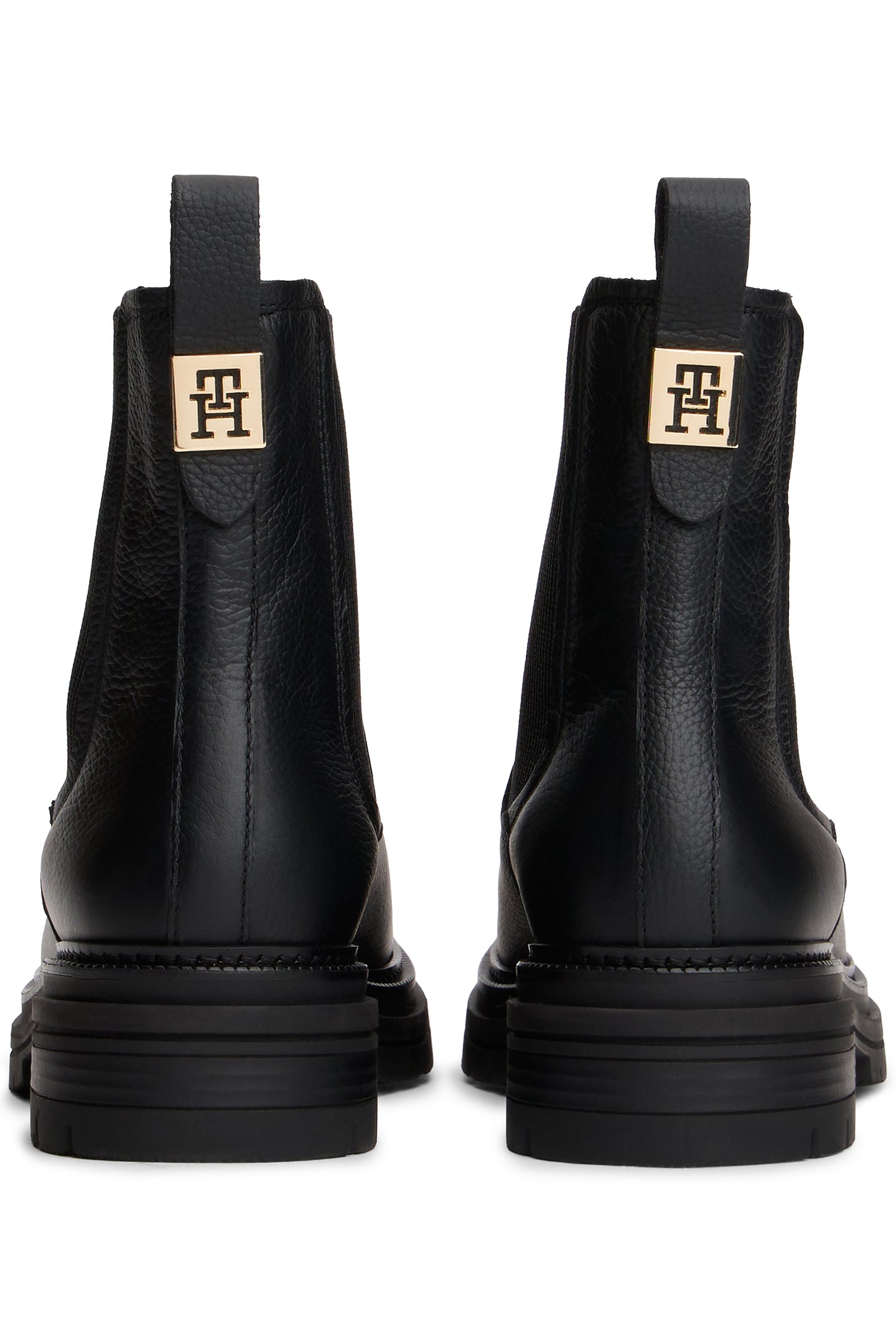 PEBBLE GRAIN LEATHER CHELSEA BOOTS BLACK 4