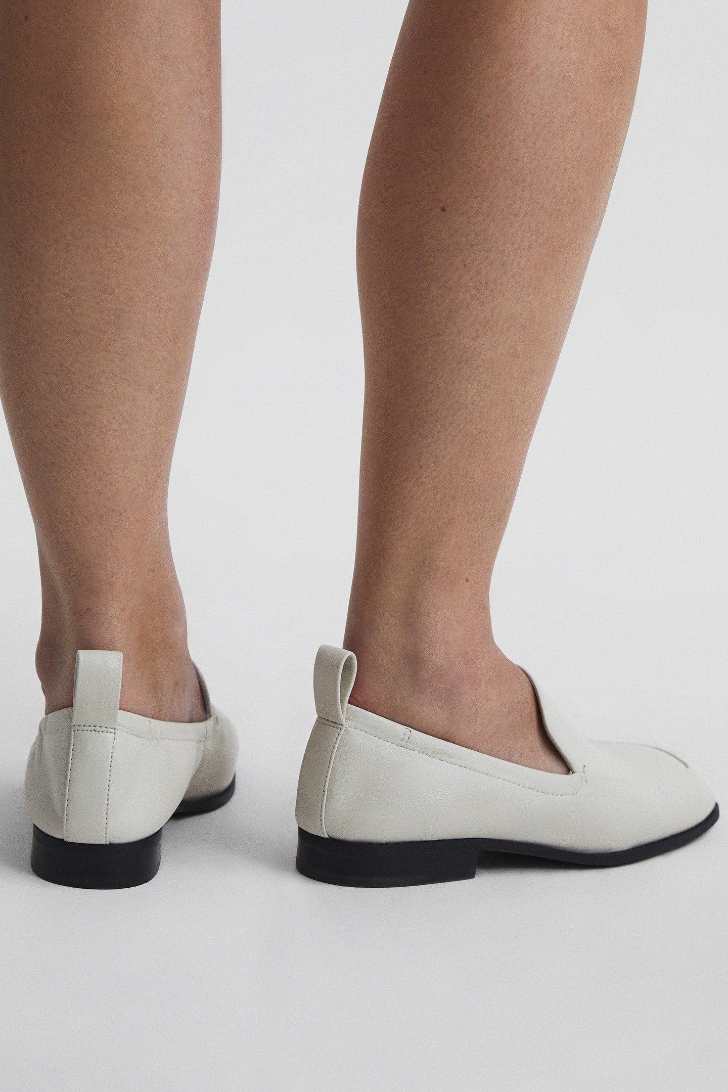 AINSLEY LOAFER OFF WHITE 3