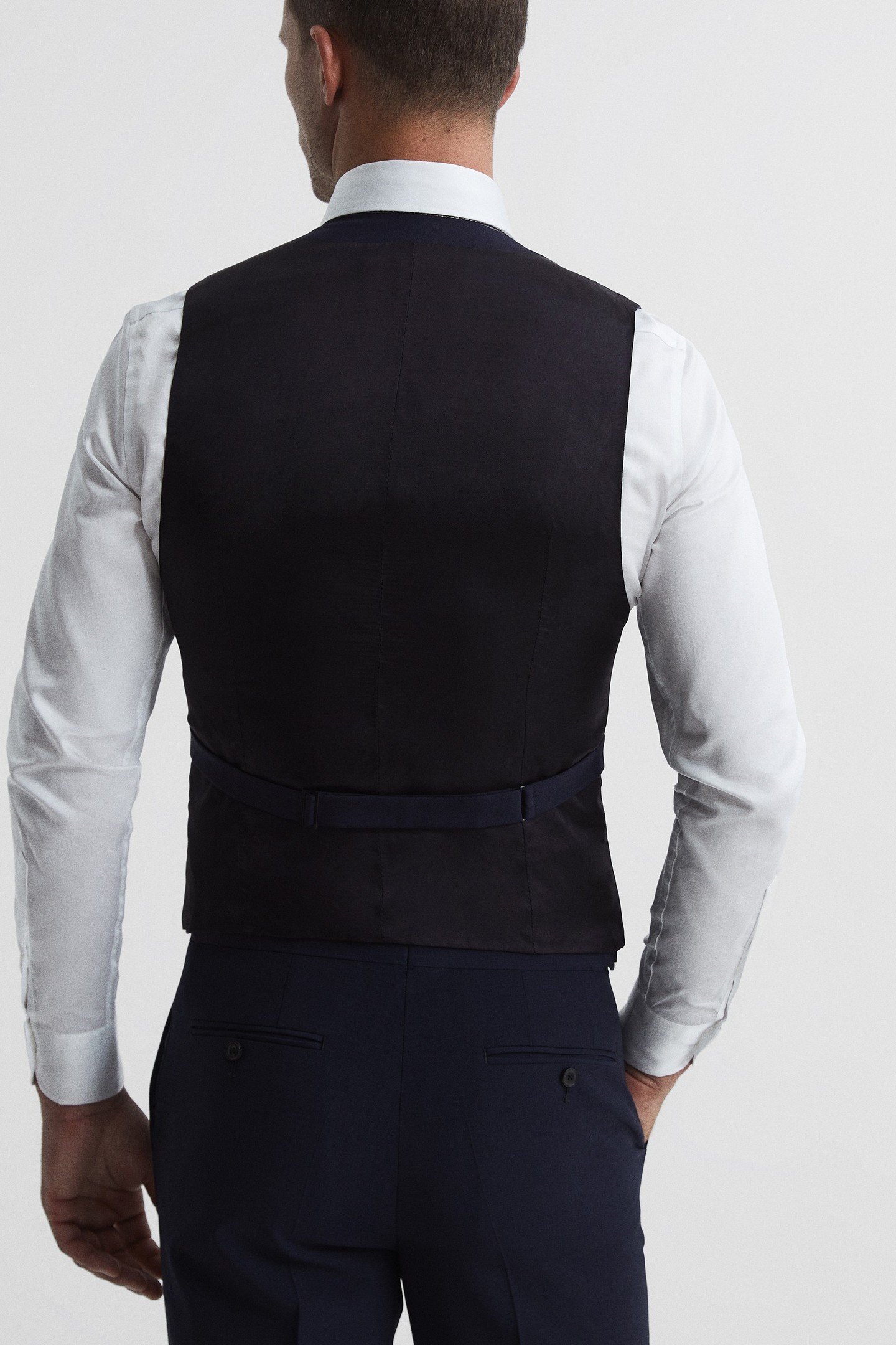 TRAVEL PLAIN WEAVE MODERN WAISTCOAT NAVY 10