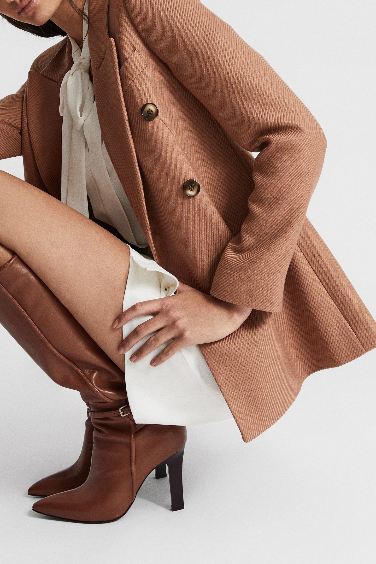 LEATHER KNEE BOOT TAN 8