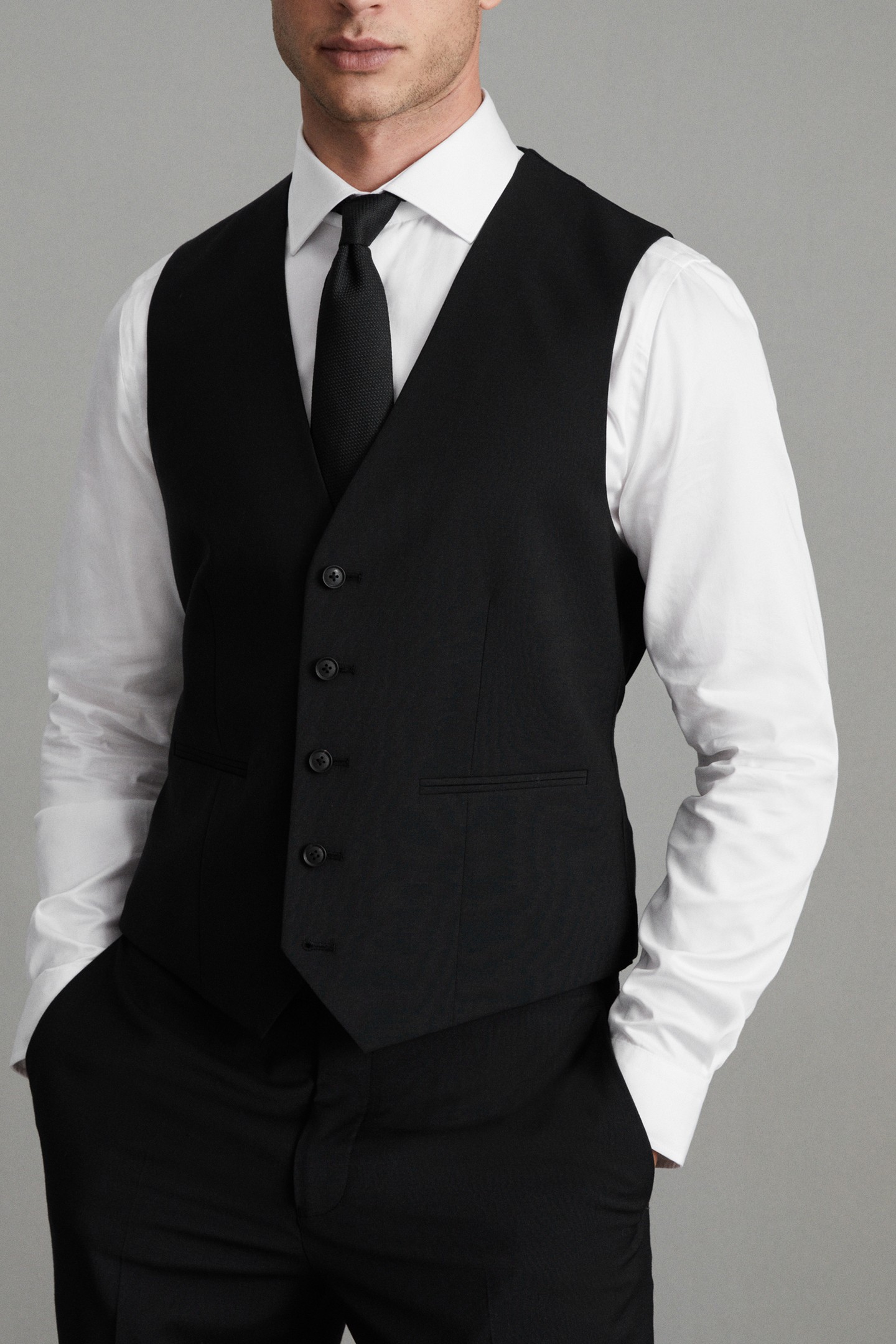 TRAVEL PLAIN WEAVE MODERN WAISTCOAT BLACK 3