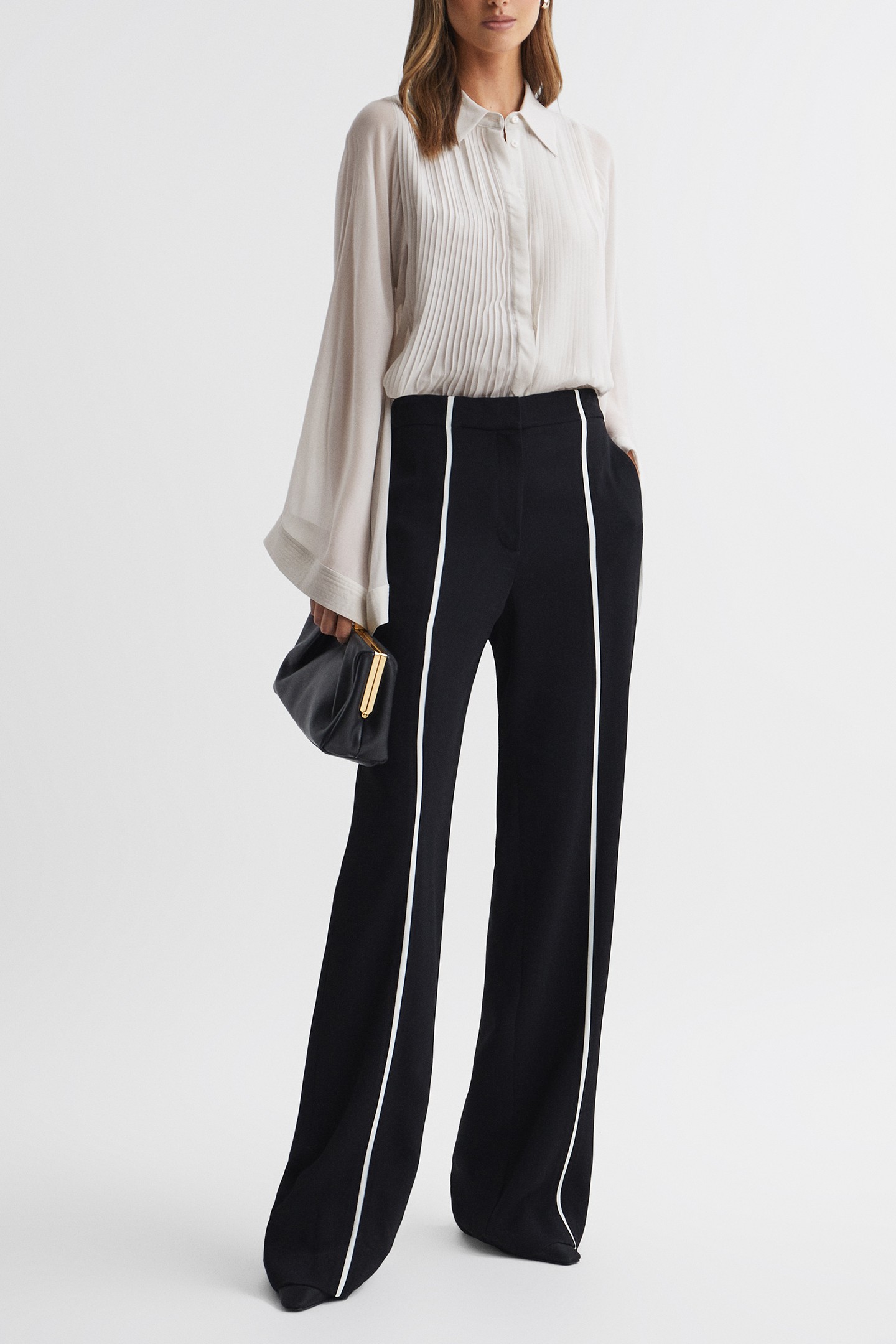 PLEAT DETAIL BLOUSE PALE BLUE 2