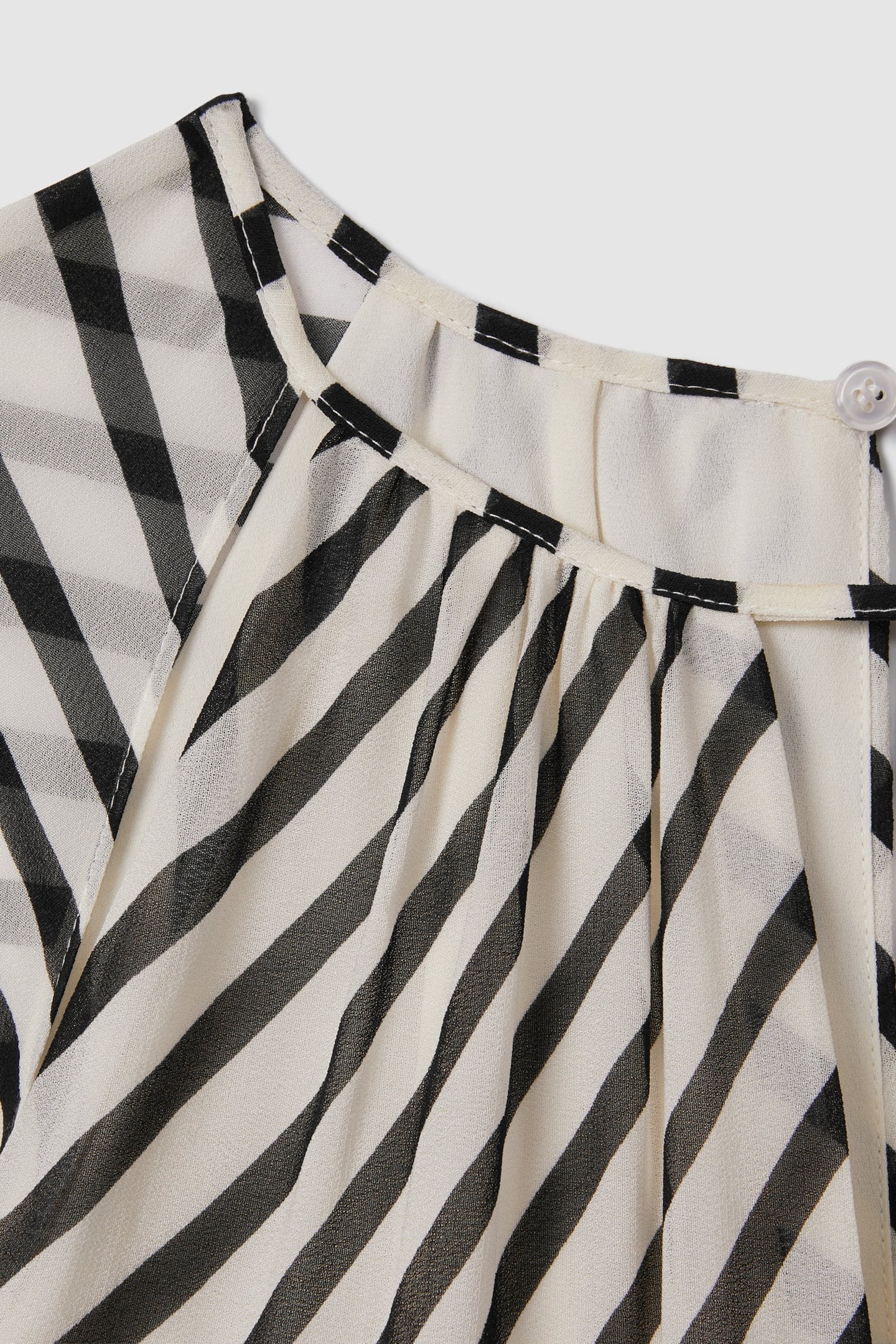 COLOR BLOCK STRIPE PRINT FLIPPY DRESS BLACK/NEUTRAL 6