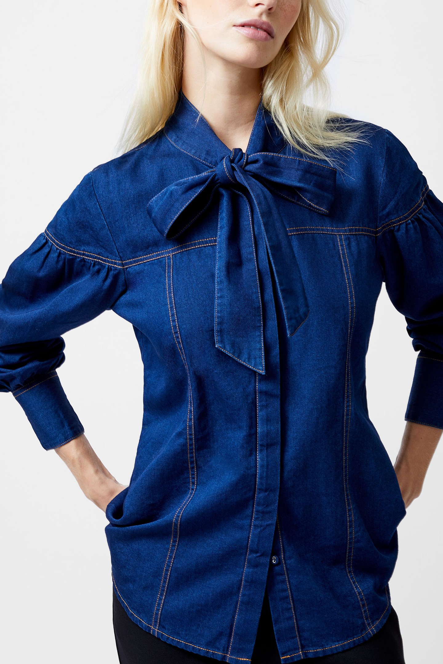 ZAVES CHAMBRAY BUTTON THROUGH CLEAN INDIGO DENIM 1