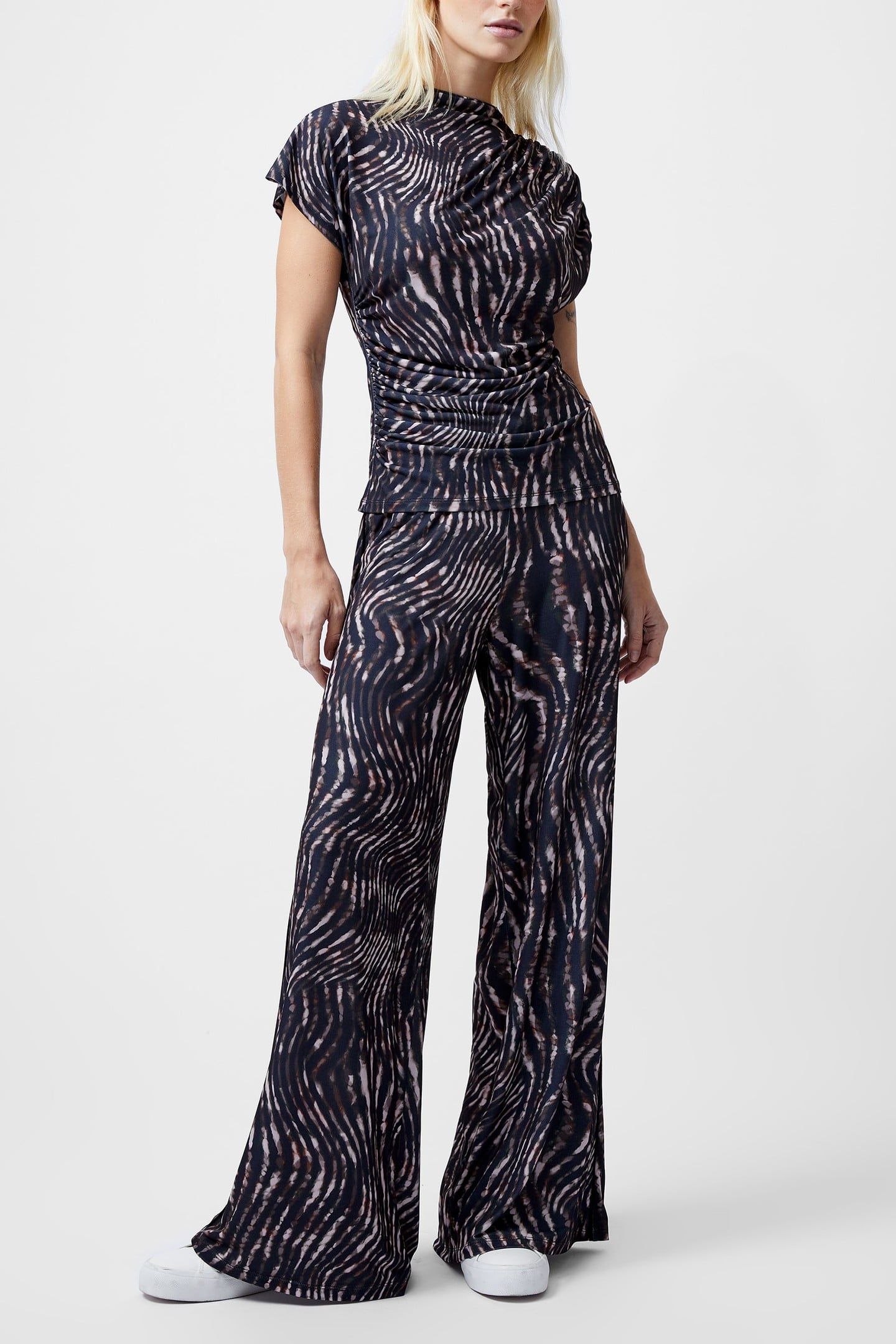 ZINA PORTIA SS TEE BROWN MULTI 1