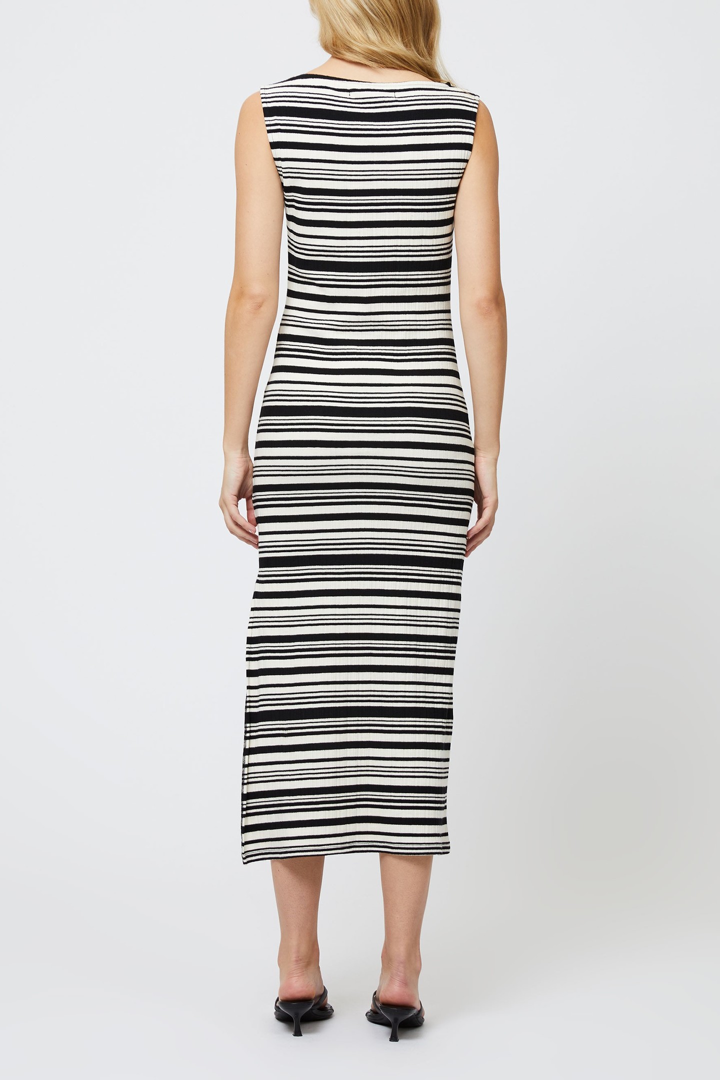 SASIA RIB STRIPE SLVSS DRESS BLACK/WHITE 6