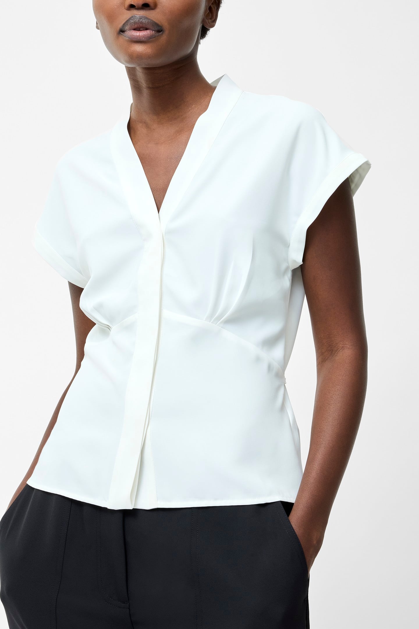 CREPE VEE BLOUSE SUMMER WHITE 2