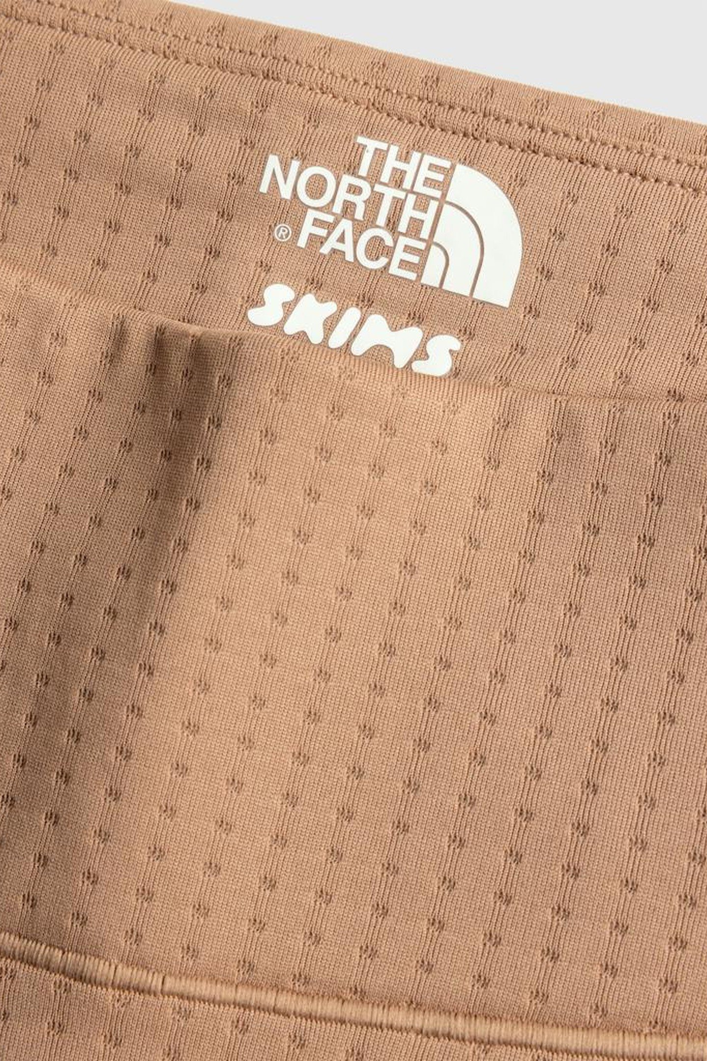 THE NORTH FACE X SKIMS – W DOTKNIT TIGHT 1