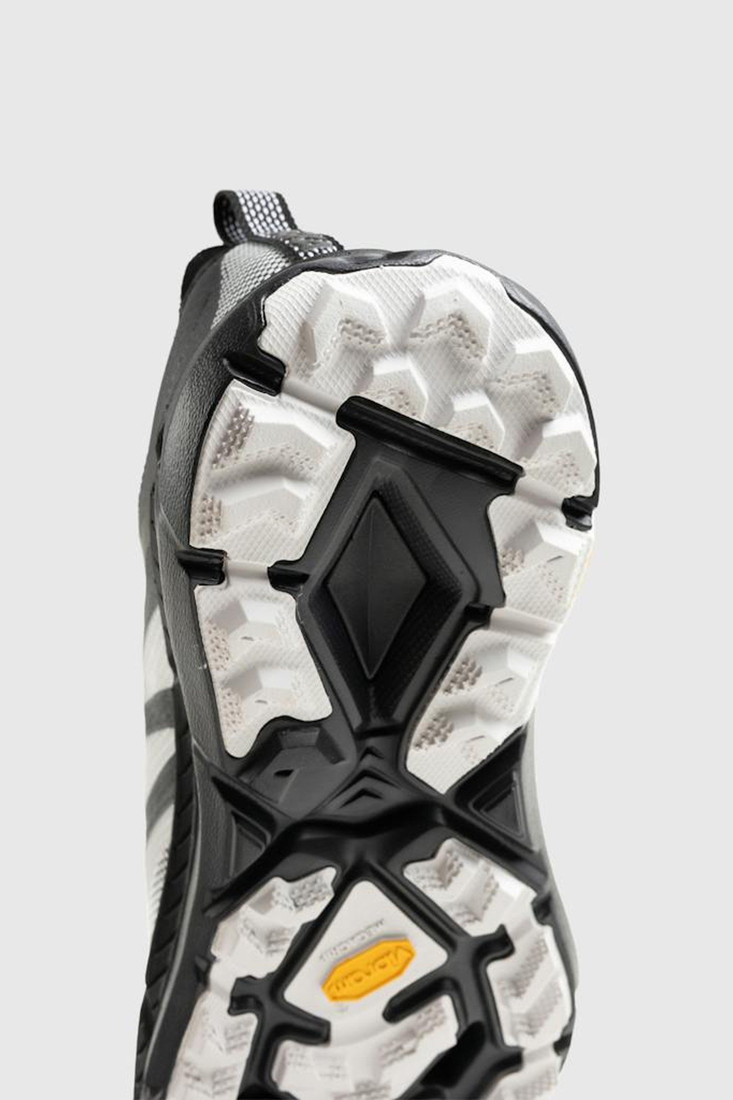 HOKA – MAFATE SPEED 4 LITE 2