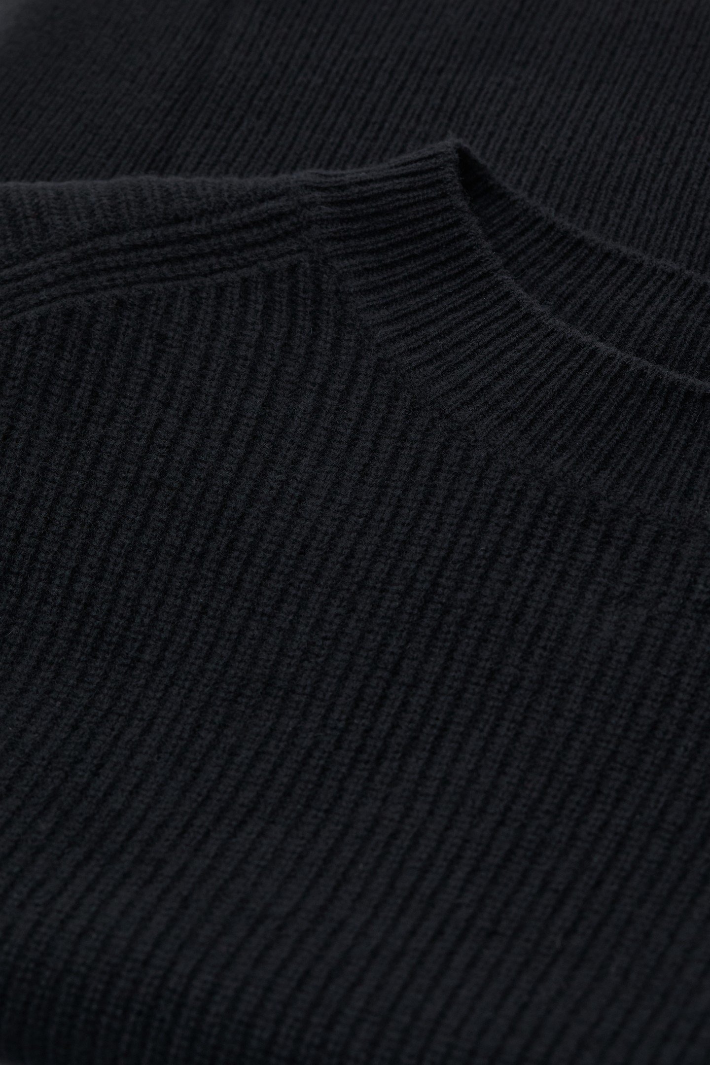 CROPPED CREW NECK KNITS BLACK 6
