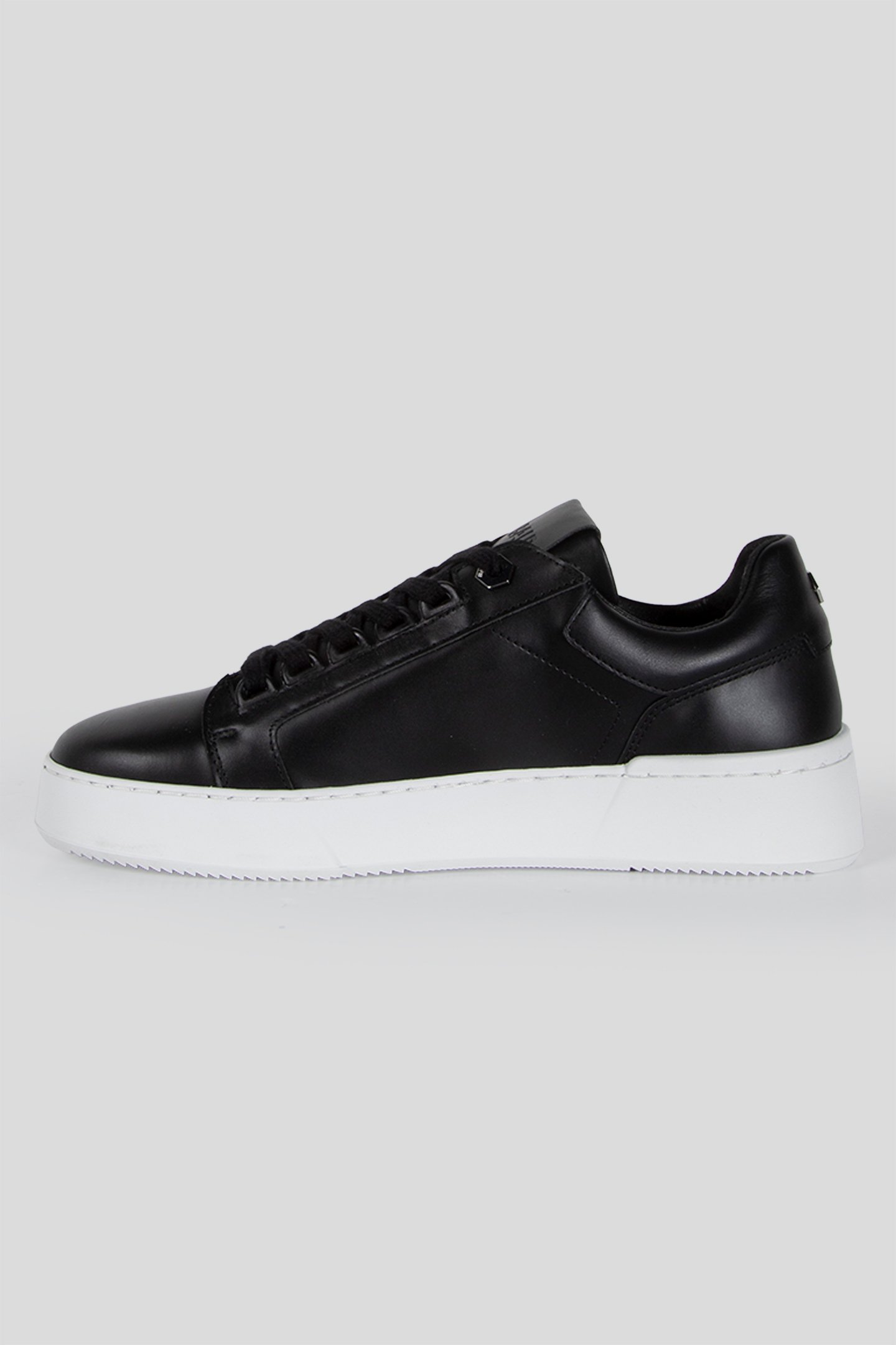 BT SNEAKERS BLACK 2