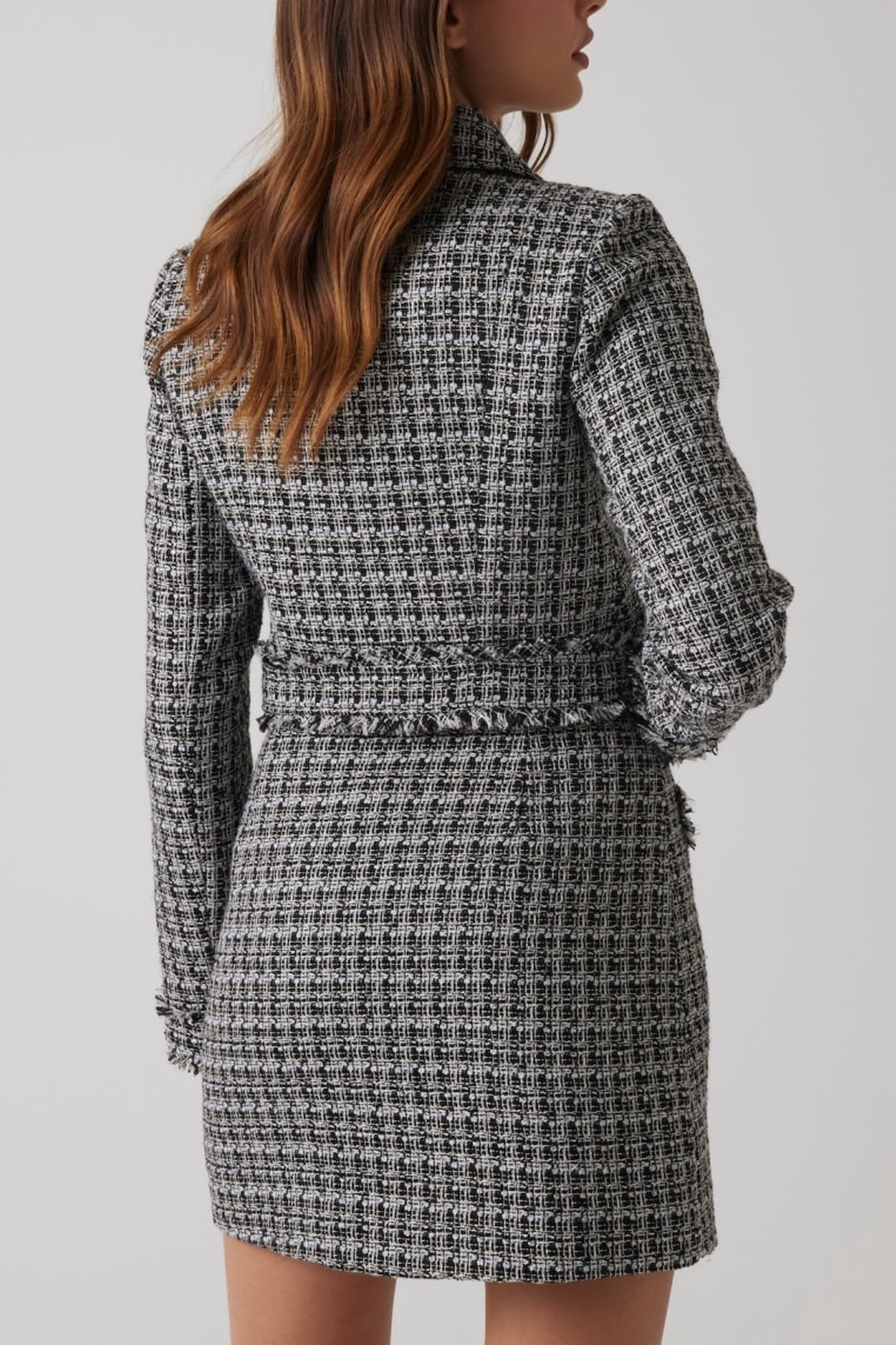 GUESS ECO DAPHNEE CROPPED JACK BLACK AND WHITE TWEE 2