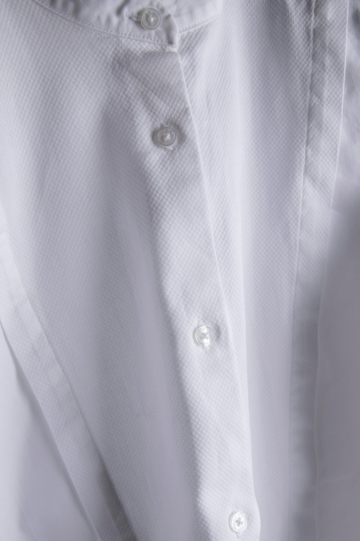 AGNESALF SHIRT WHITE 4