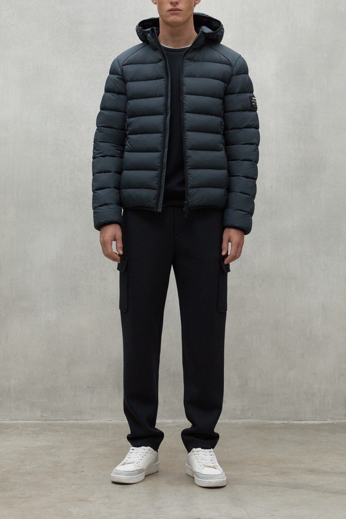 ASPENALF JACKET CAVIAR 1