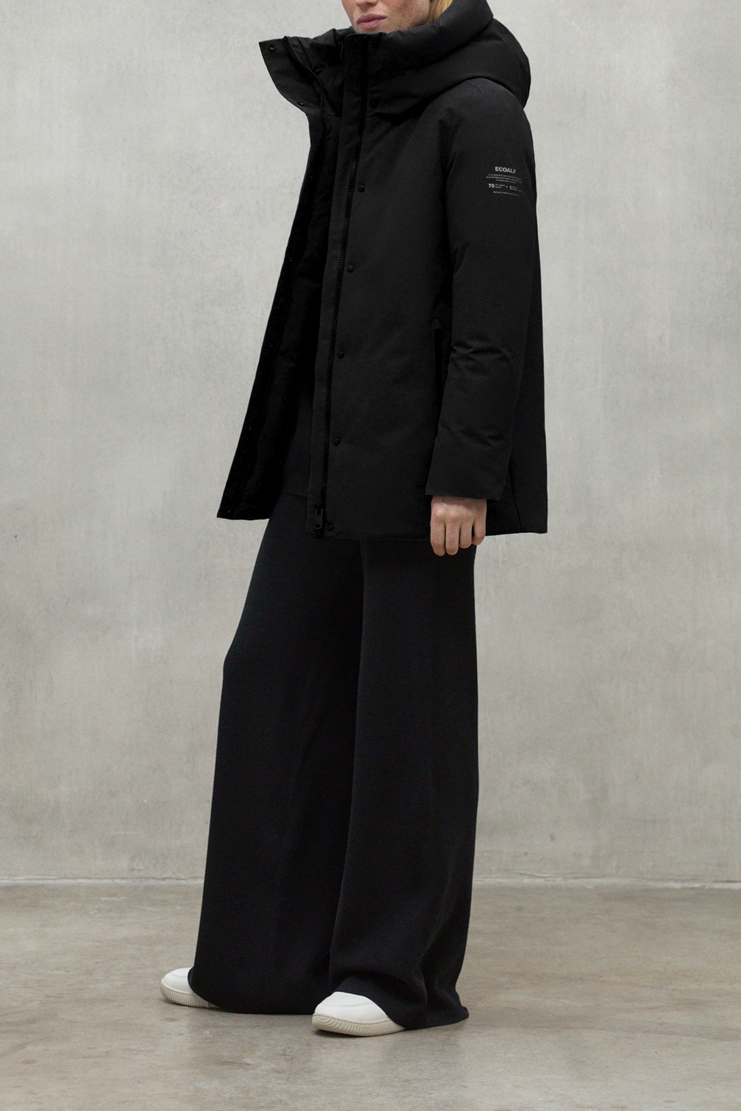 MAKALUALF SHORT JACKET BLACK 1